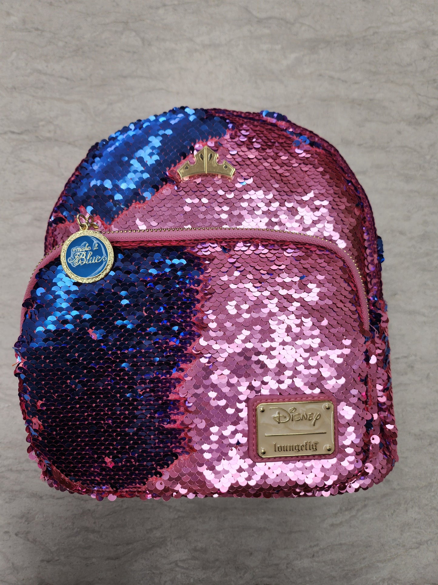 Backpack By Walt Disney Size: Medium