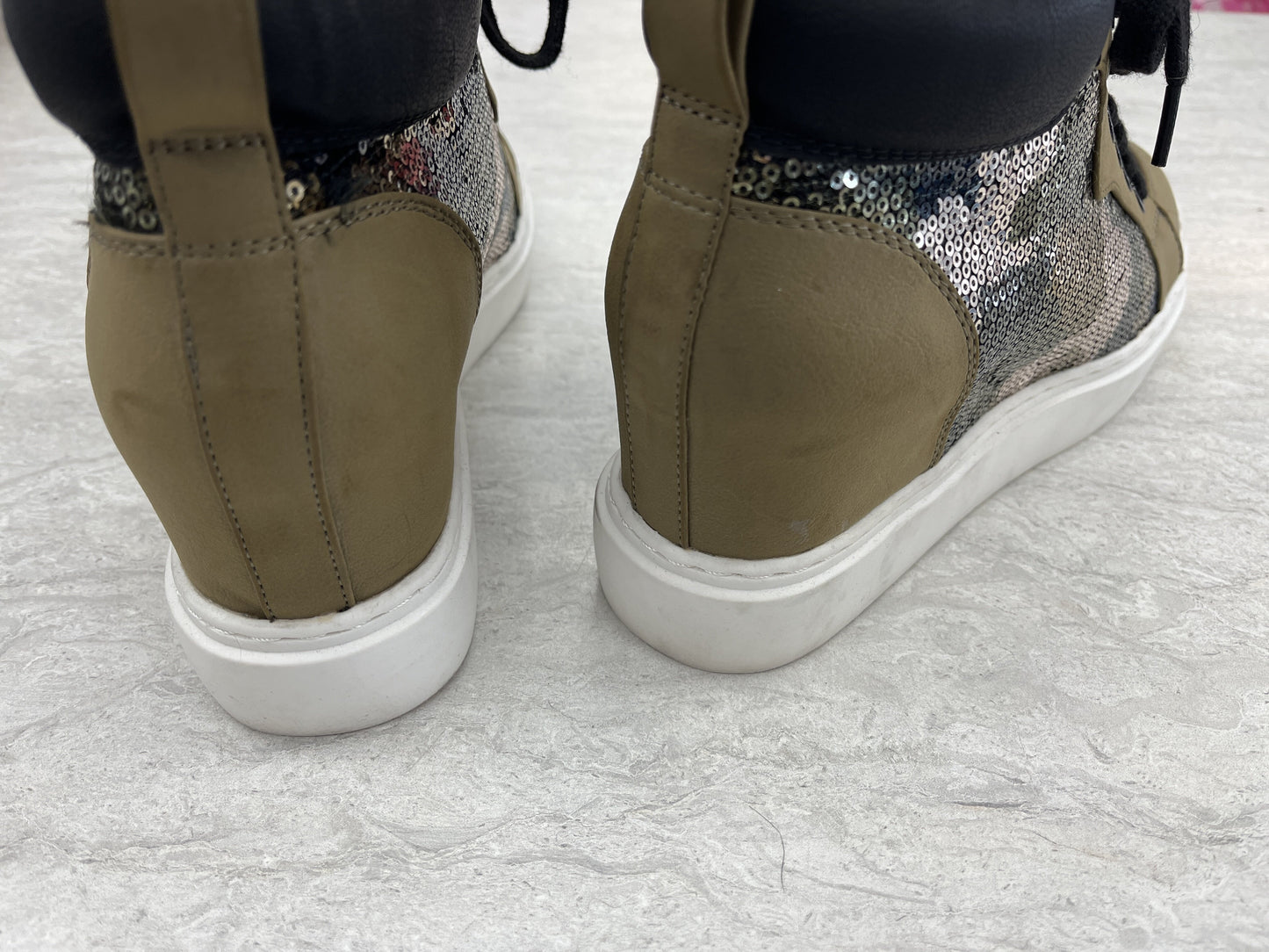 Shoes Sneakers By Mix No 6 Size: 9