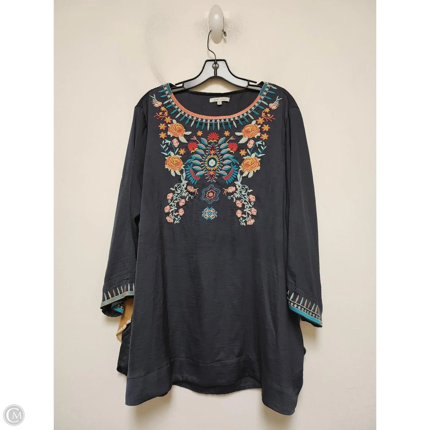 Top Short Sleeve By John Mark In Floral Print, Size: 2x