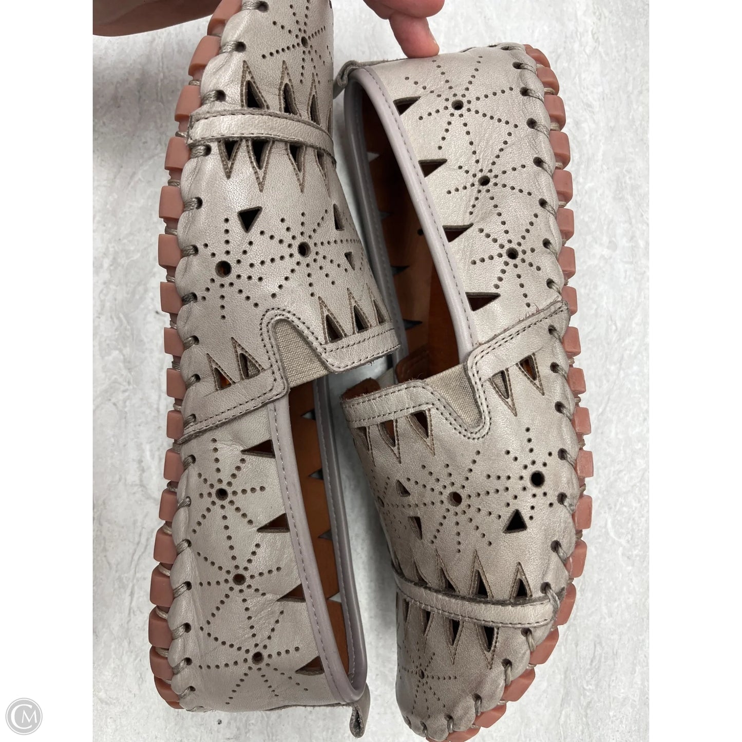 Shoes Flats By Spring Step In Taupe, Size: 9