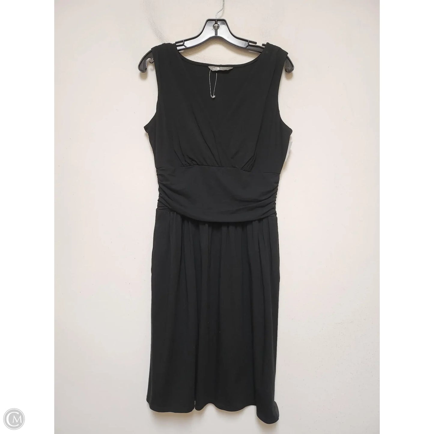 Dress Casual Short By The North Face In Black, Size: M