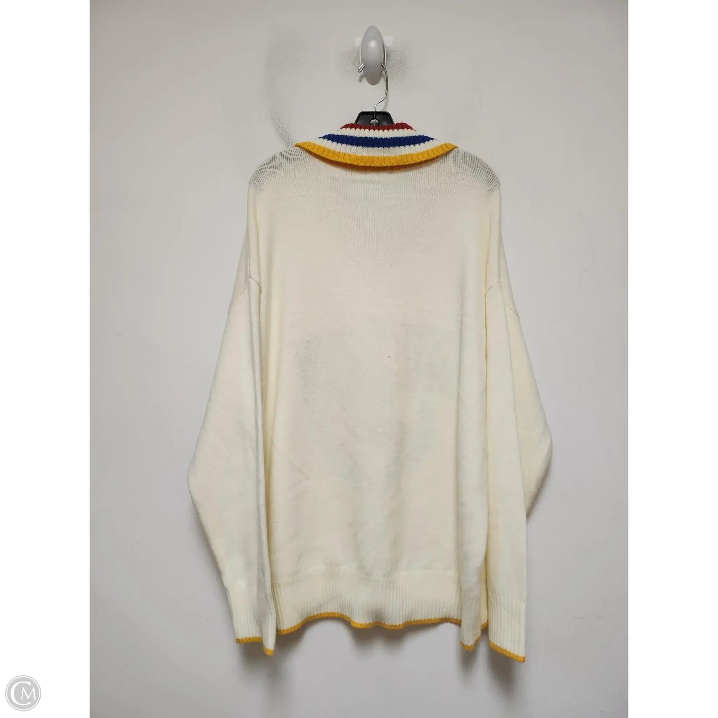 Sweater By Walt Disney In Cream, Size: Xl