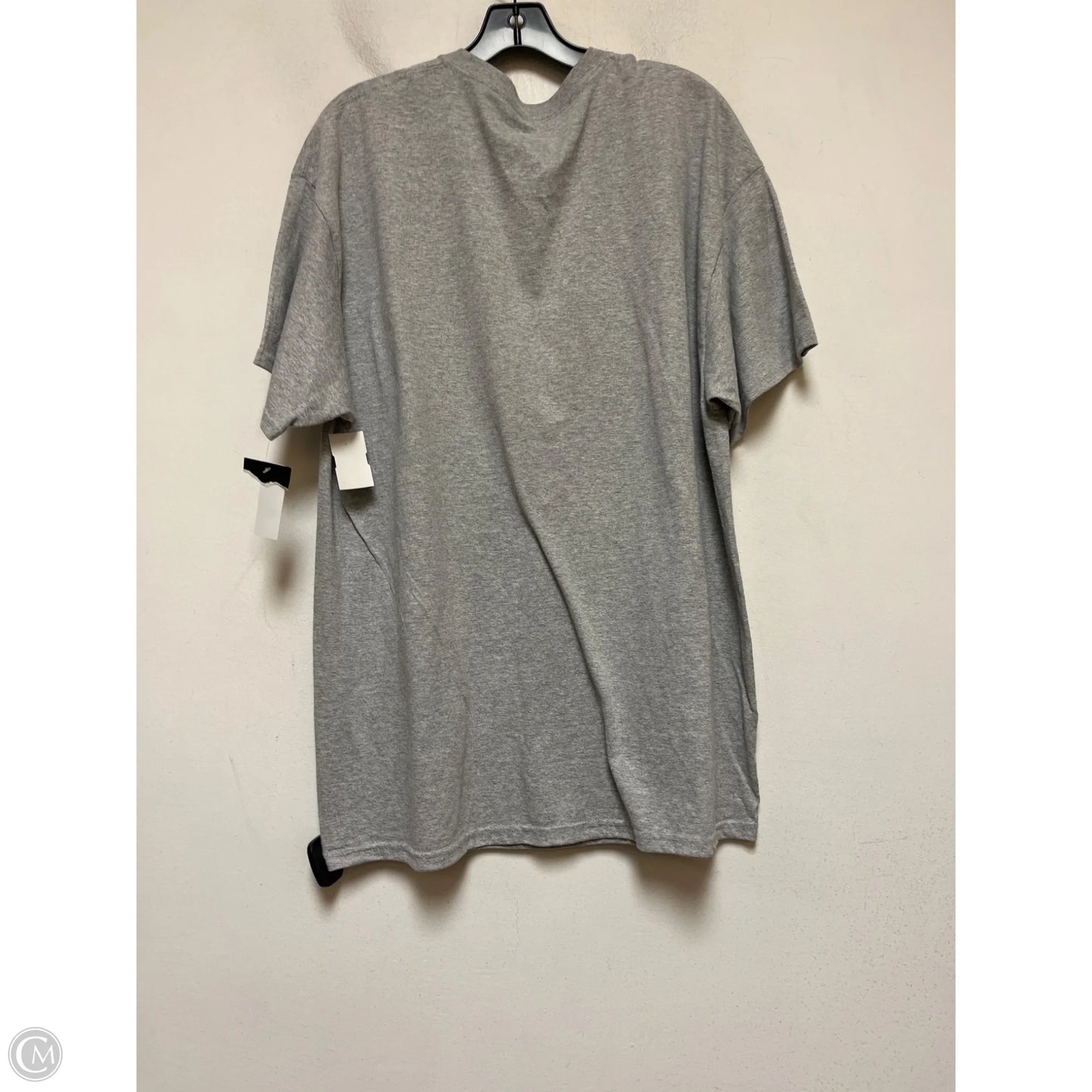 Top Short Sleeve Basic By Clothes Mentor In Grey, Size: Xl