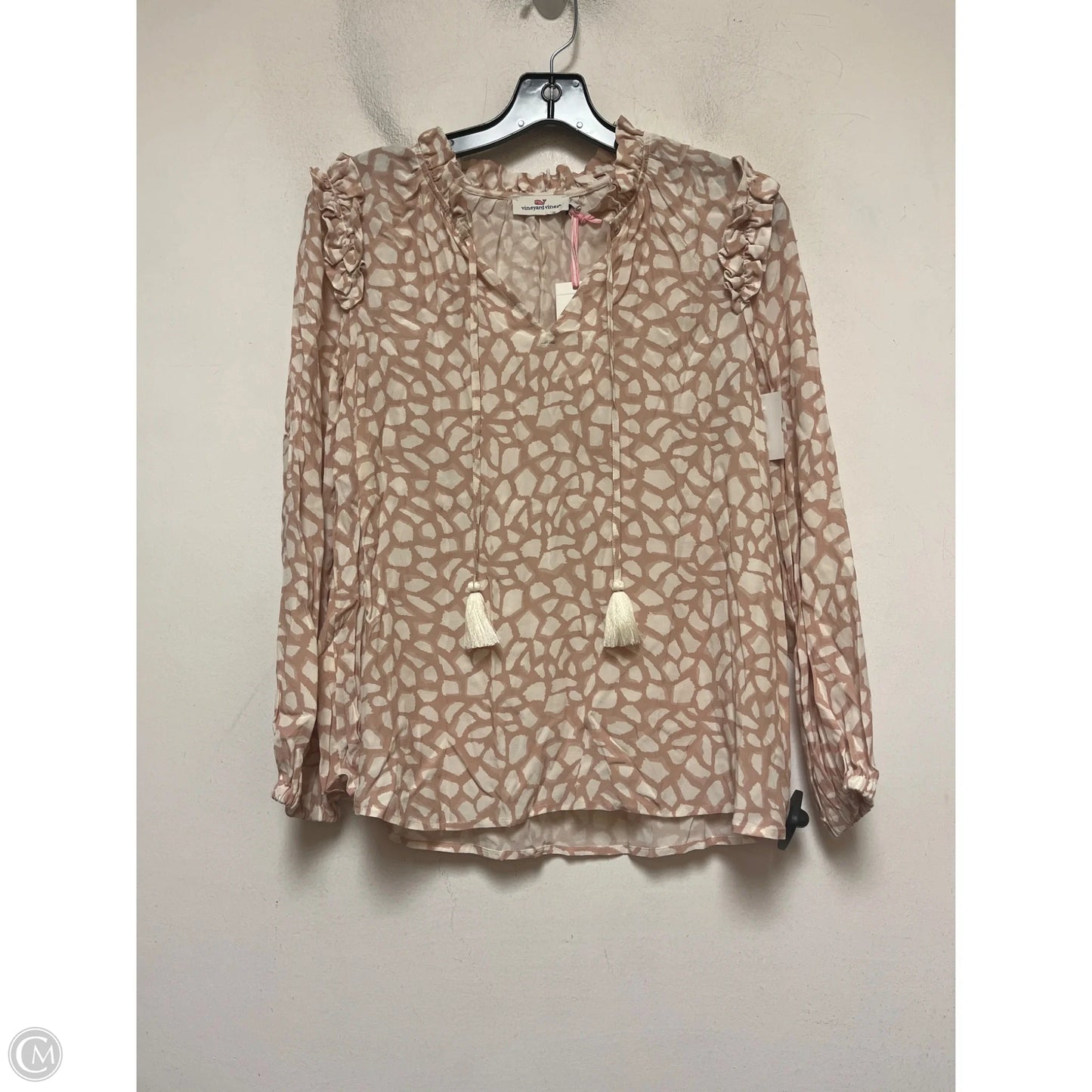 Top Long Sleeve By Vineyard Vines In Tan, Size: Xs