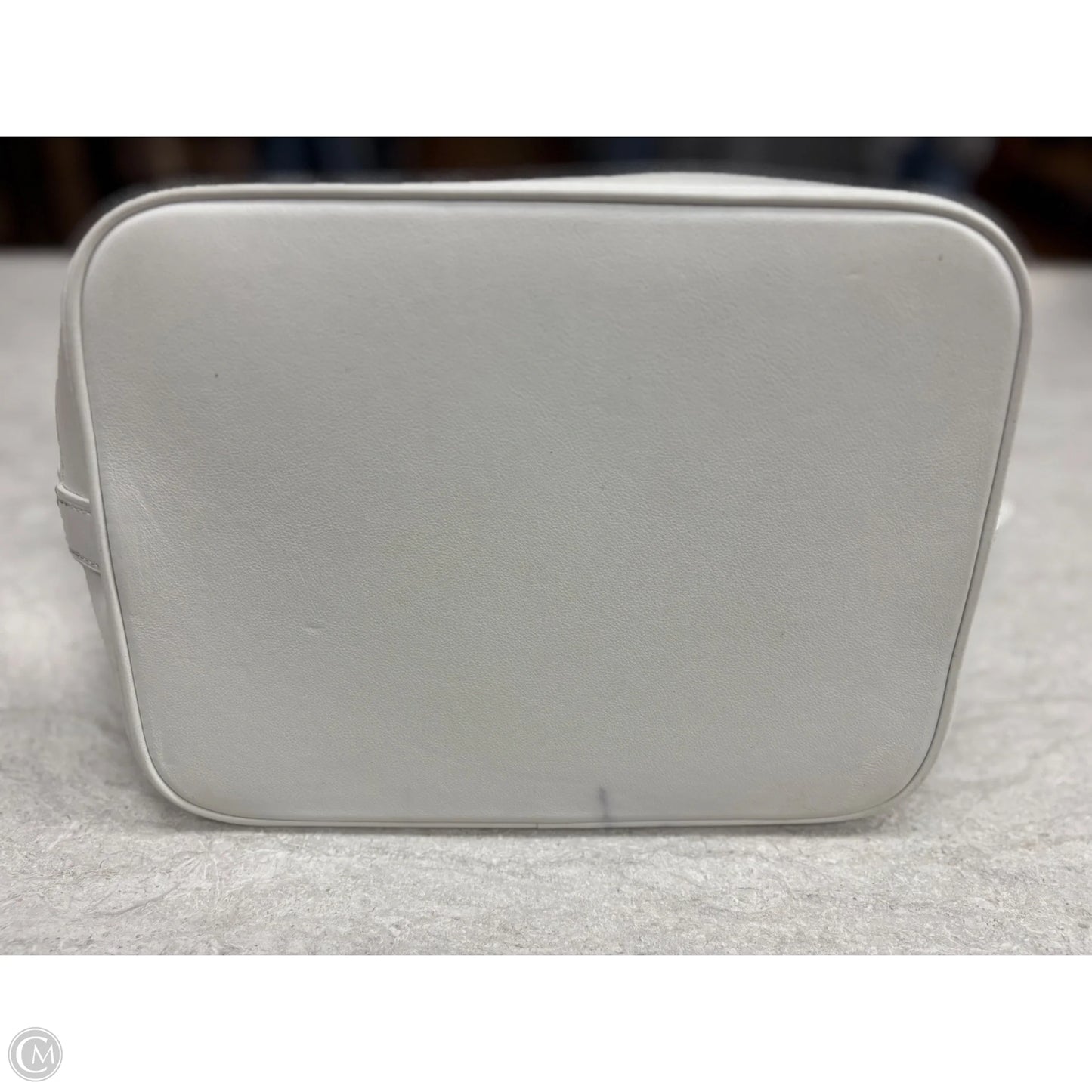 Handbag Luxury Designer By Louis Vuitton, Size: Large