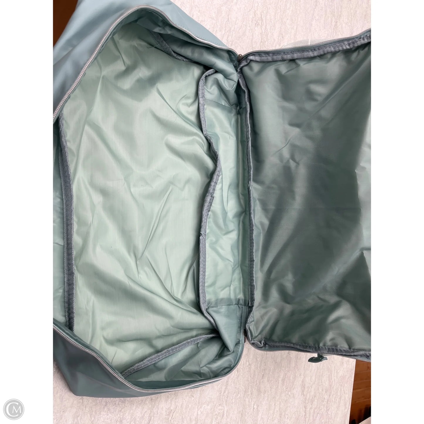 Duffle And Weekender By Clothes Mentor, Size: Medium