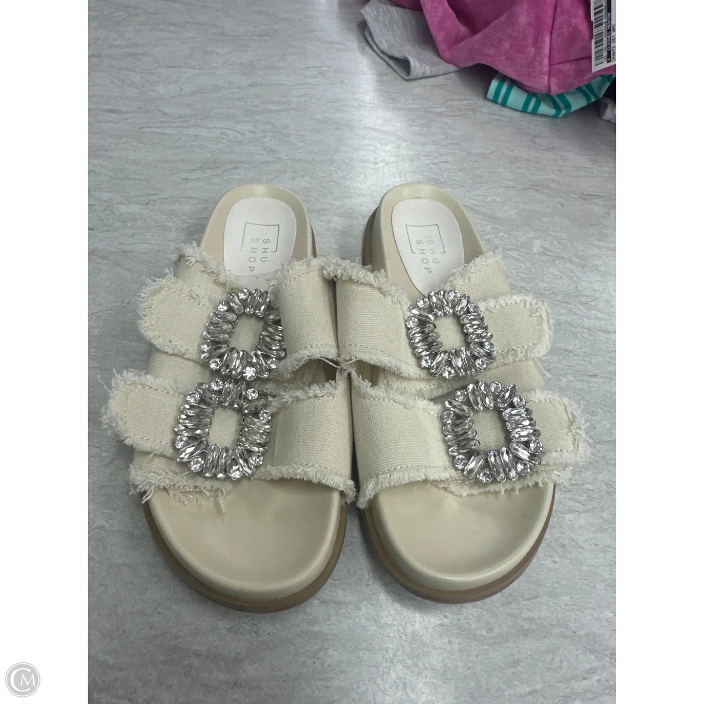 Sandals Flats By Shu Shop In Cream, Size: 7.5