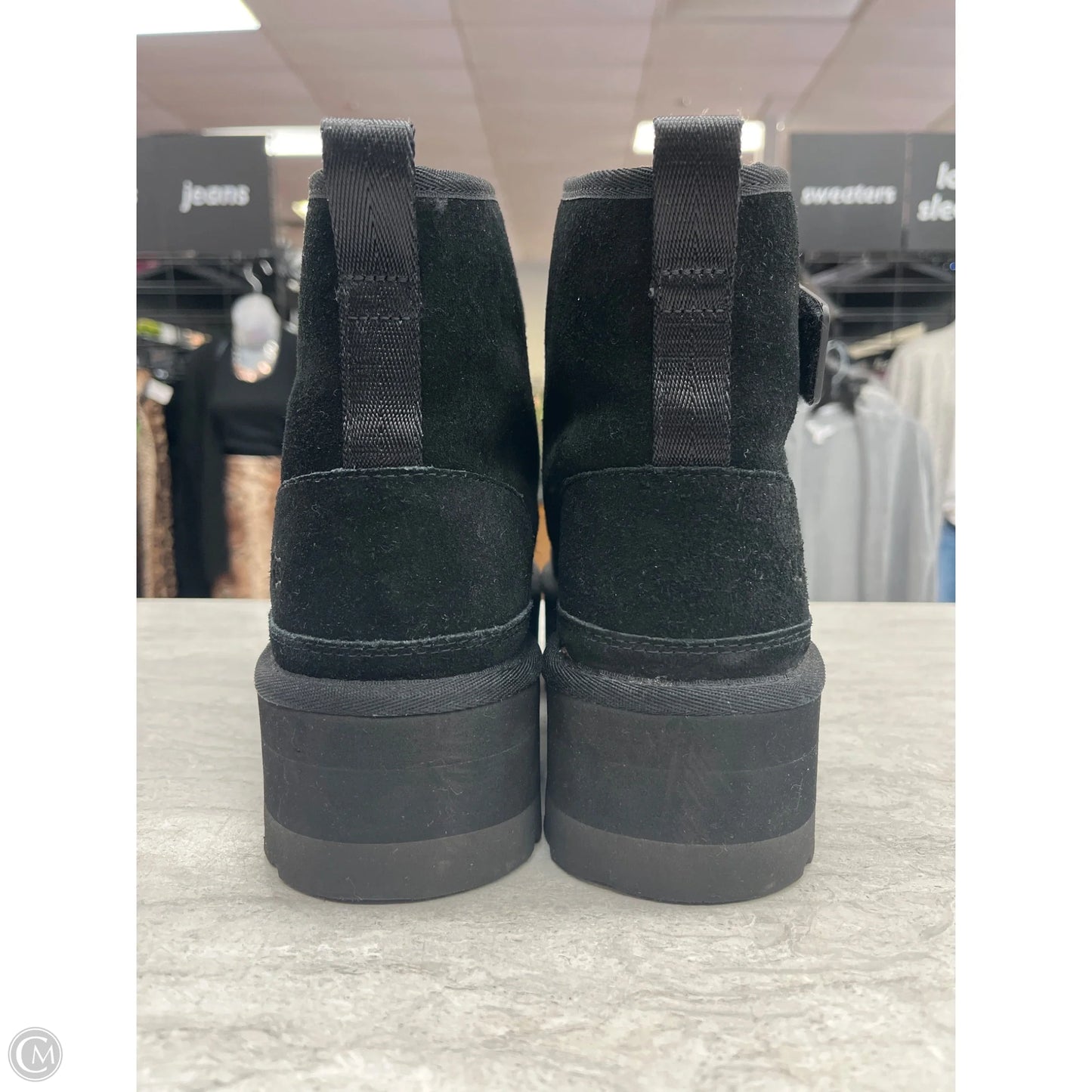 Boots Designer By Ugg In Black, Size: 8
