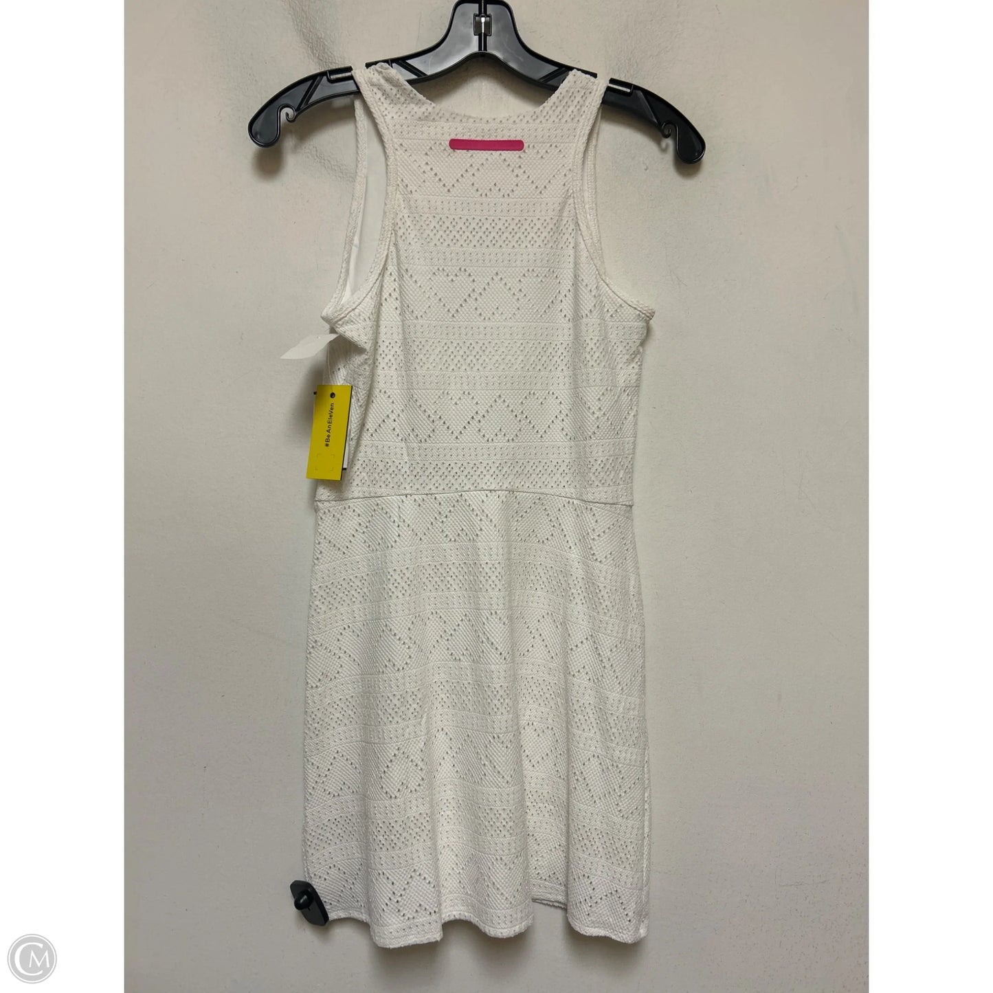 Athletic Dress By Clothes Mentor In White, Size: S