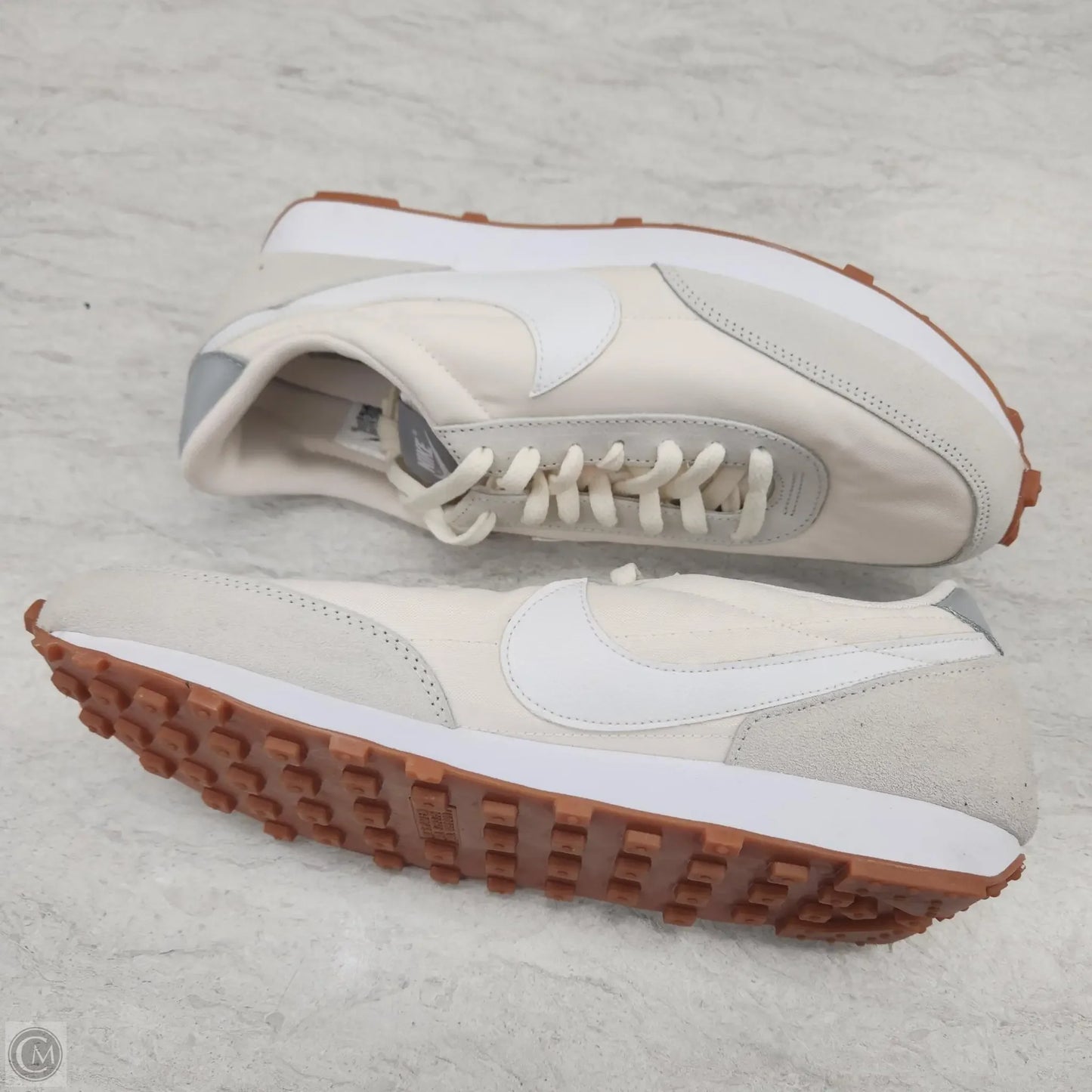 Shoes Athletic By Nike In Cream, Size: 12