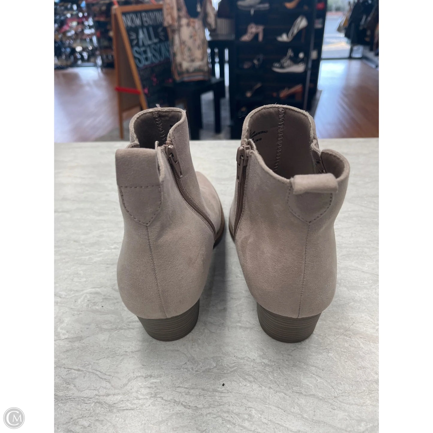 Boots Ankle Heels By Clothes Mentor In Tan, Size: 8