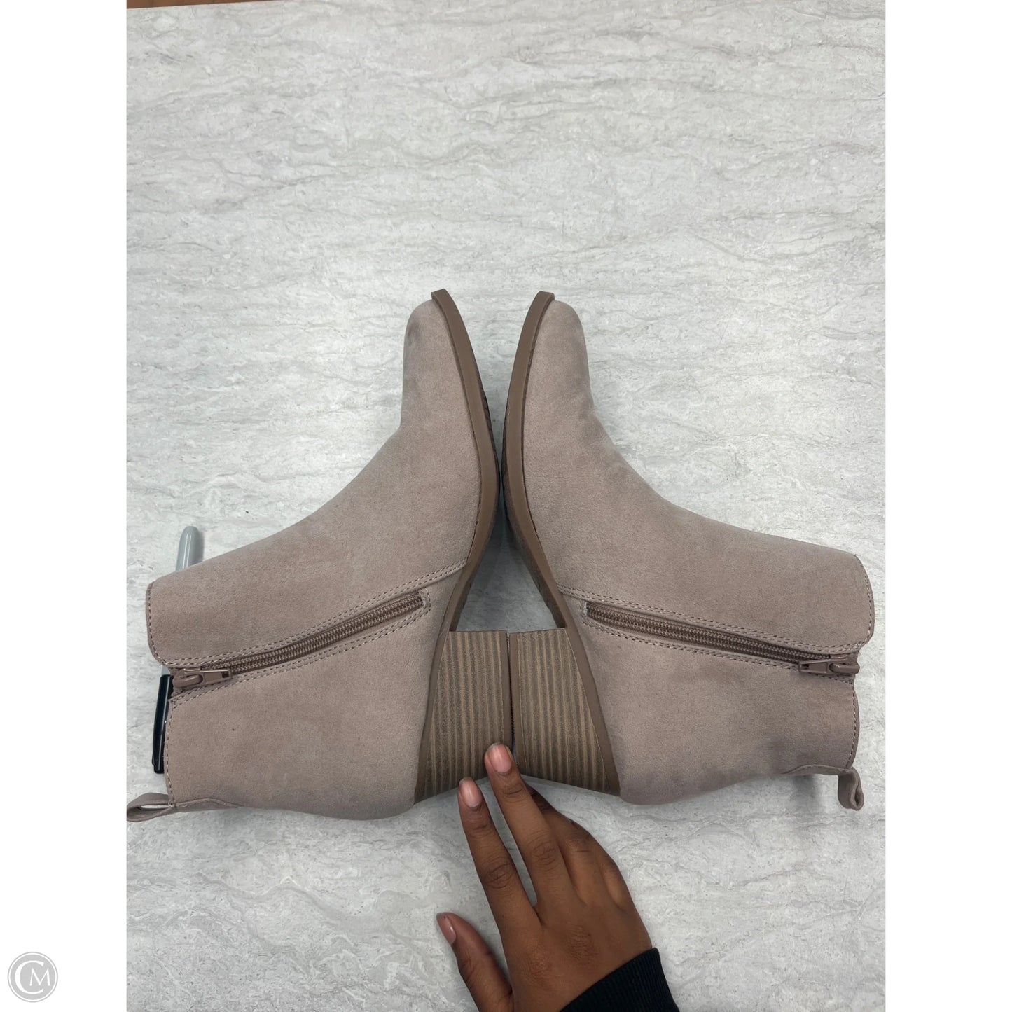 Boots Ankle Heels By Clothes Mentor In Tan, Size: 8