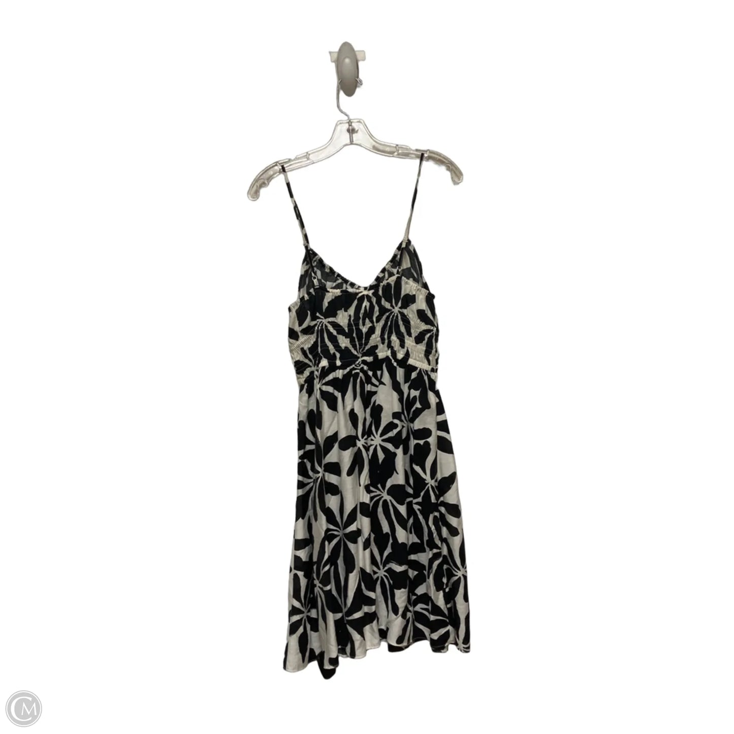 Dress Casual Short By H&m In Black & White, Size: S