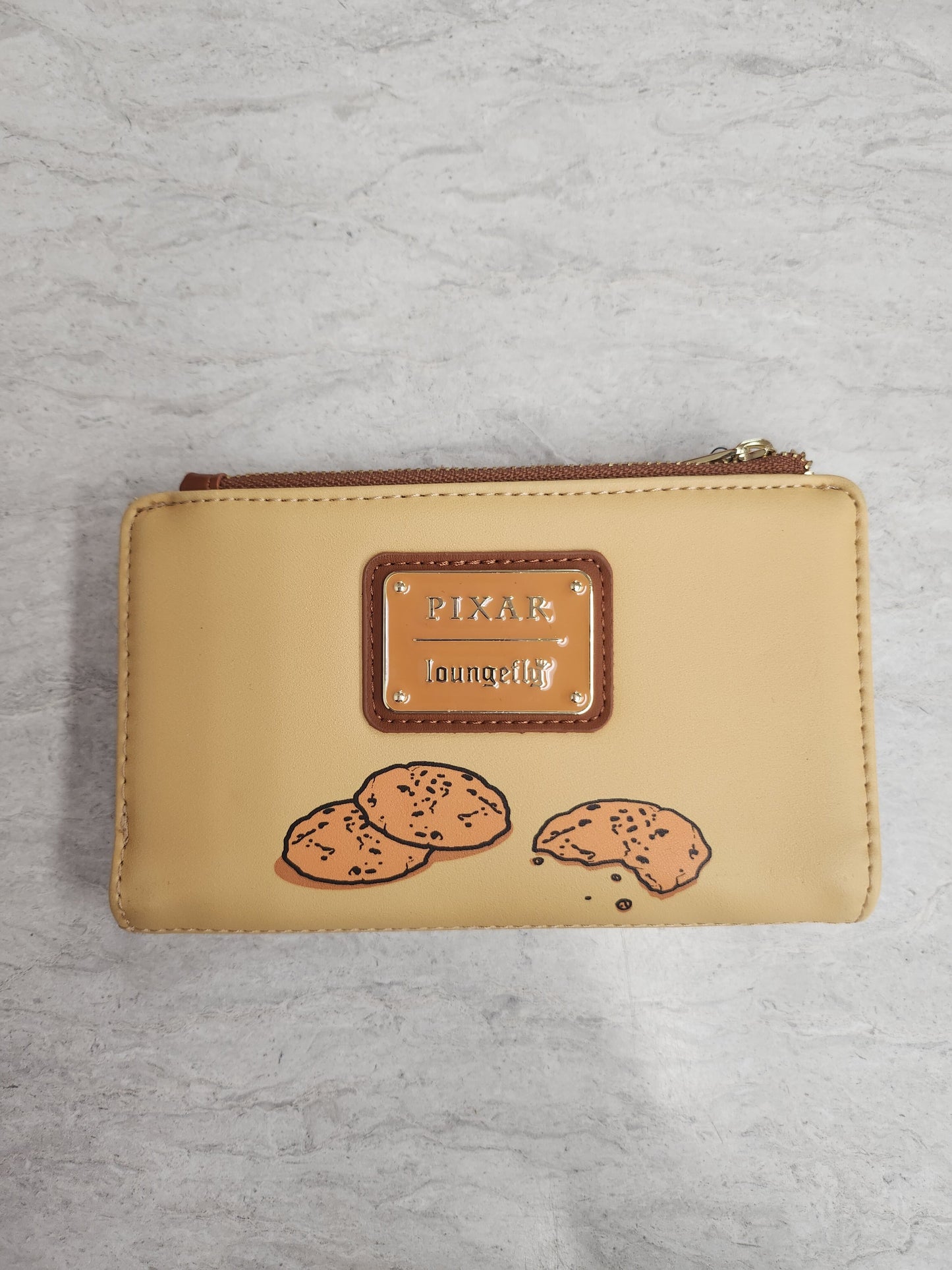 Wallet By Walt Disney Size: Medium