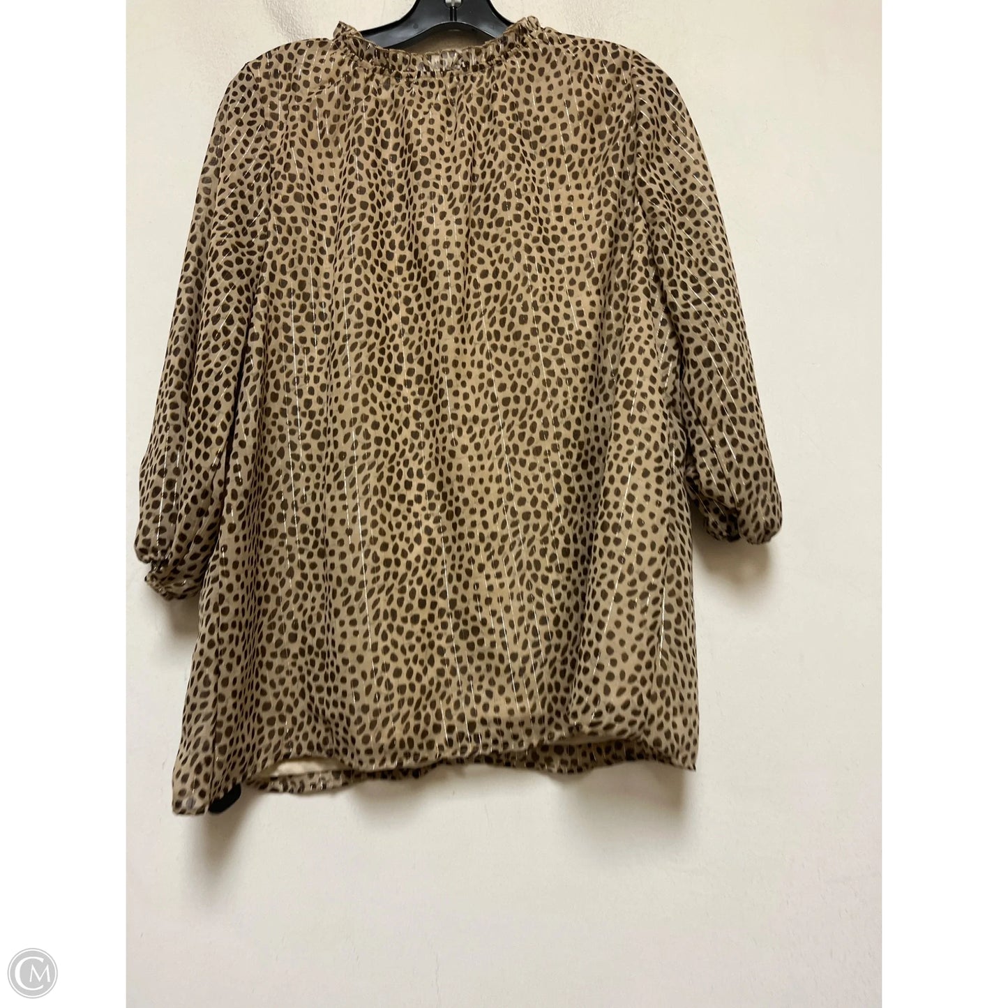 Top Short Sleeve By Emily Daniels In Brown, Size: Xl