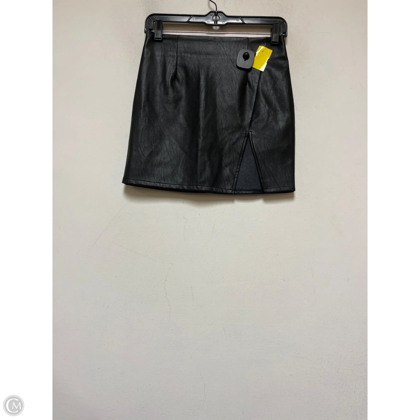 Skirt Mini & Short By Superdown In Black, Size: 2