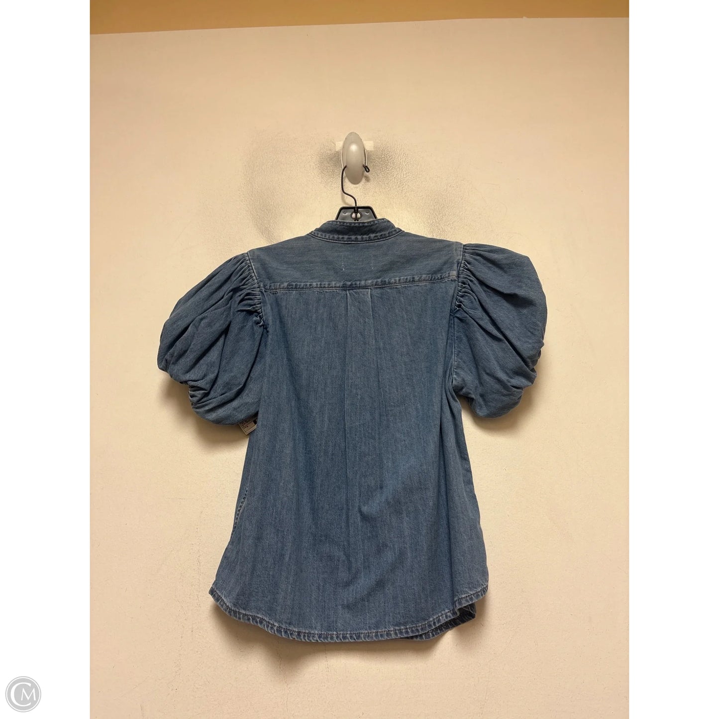 Top Short Sleeve By Frame In Blue Denim, Size: M