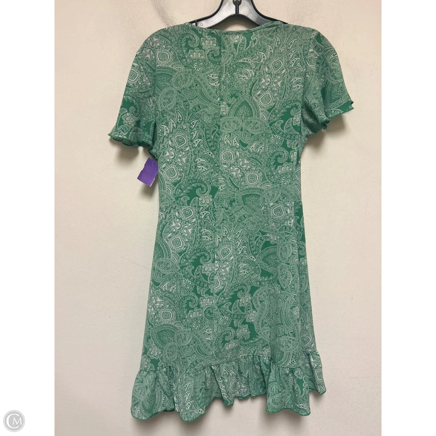 Dress Casual Short By Clothes Mentor In Green & White, Size: M