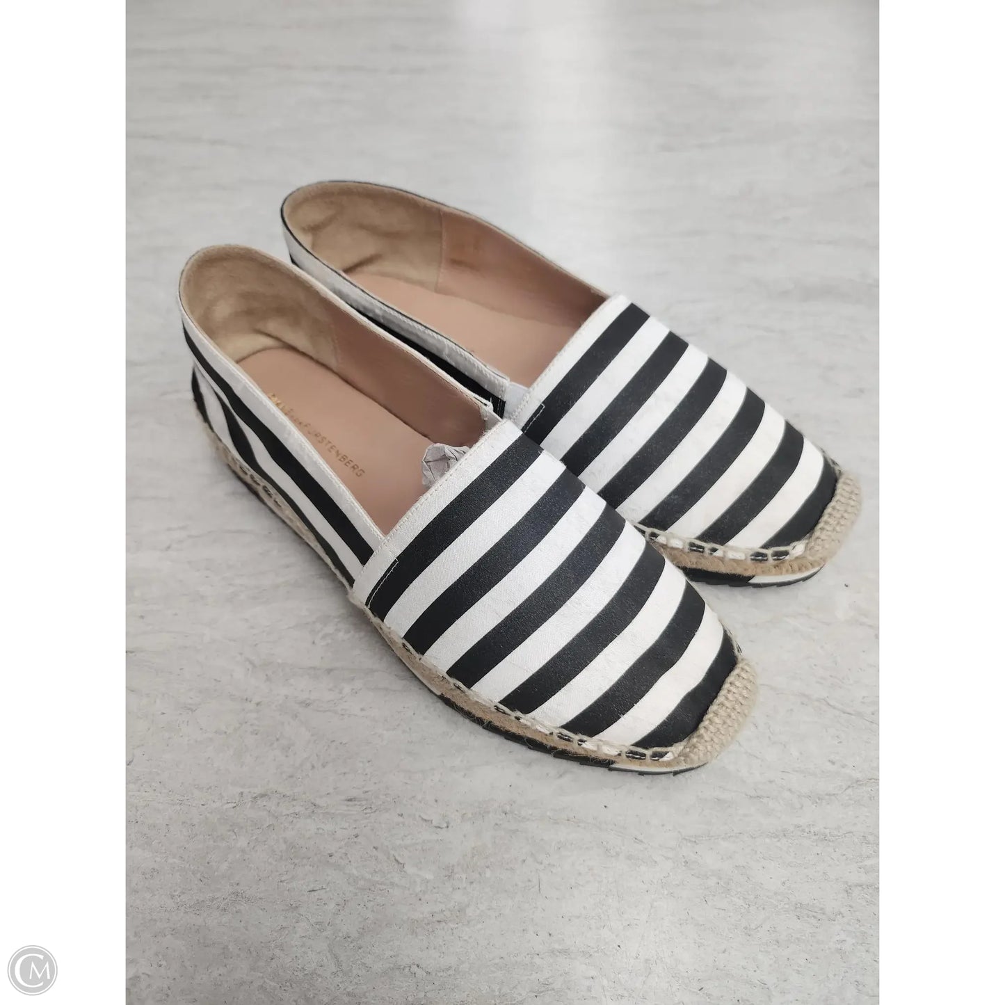 Shoes Designer By Diane Von Furstenberg In Striped Pattern, Size: 7
