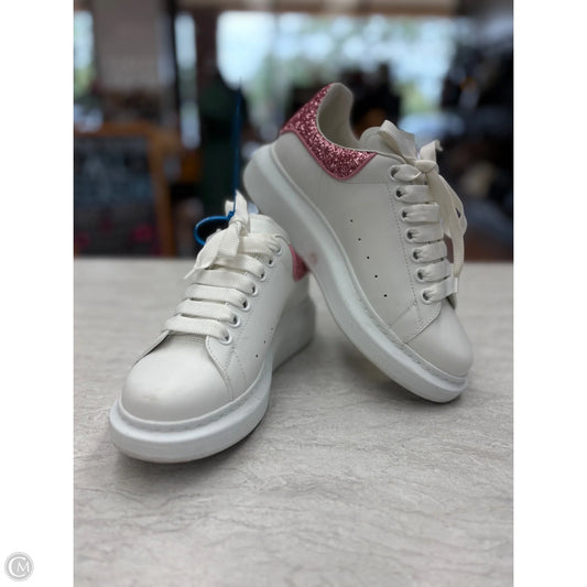 Shoes Luxury Designer By Alexander Mcqueen In Pink & White, Size: 7.5