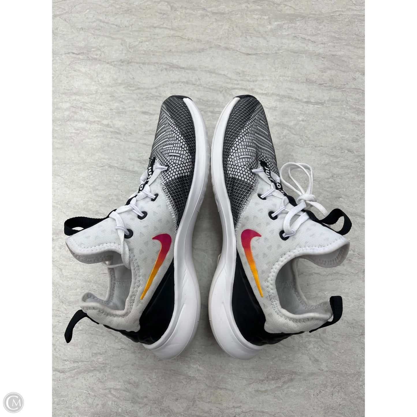 Shoes Athletic By Nike In Black & White, Size: 7.5