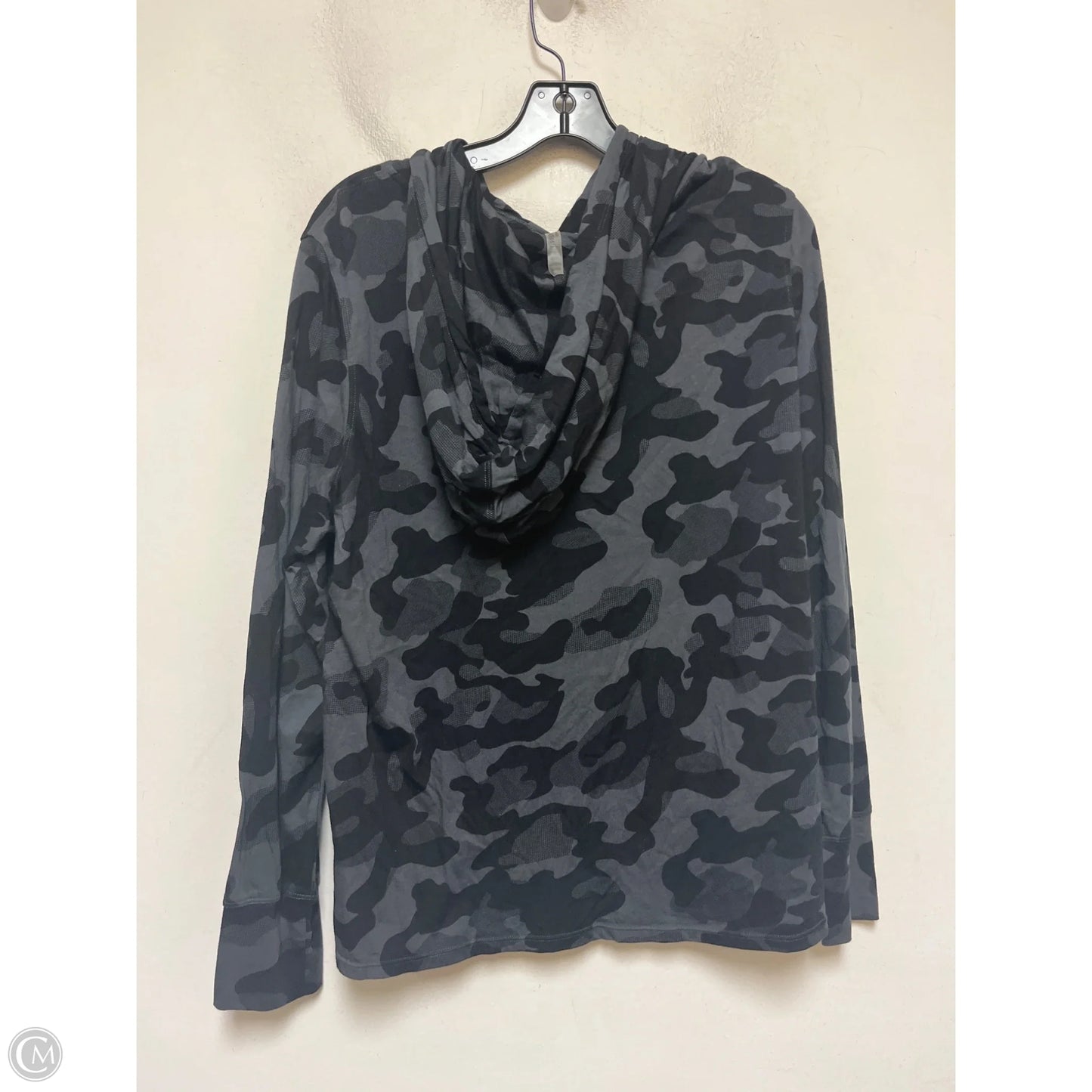 Top Long Sleeve By Calvin Klein In Camouflage Print, Size: L