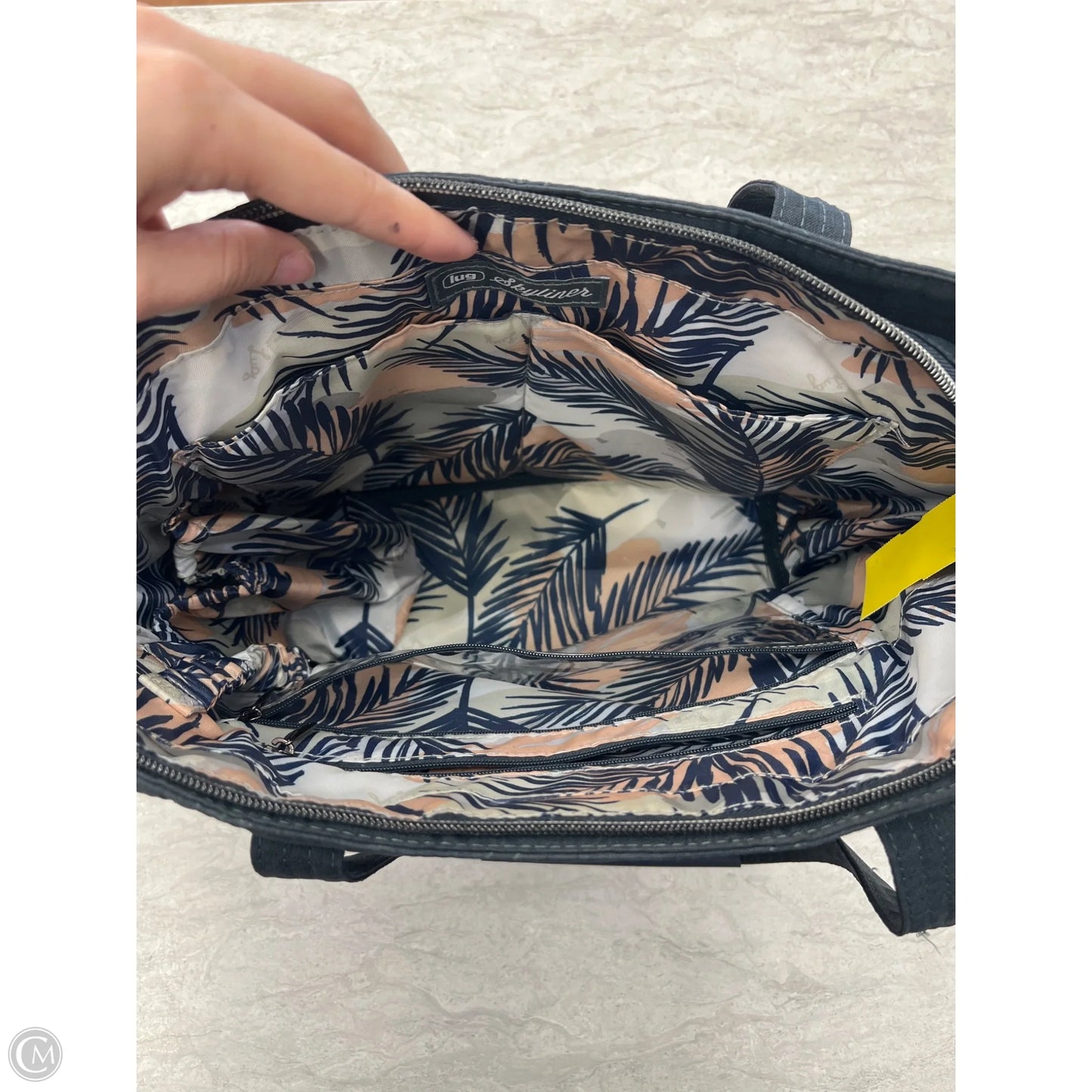 Handbag By Lug, Size: Medium