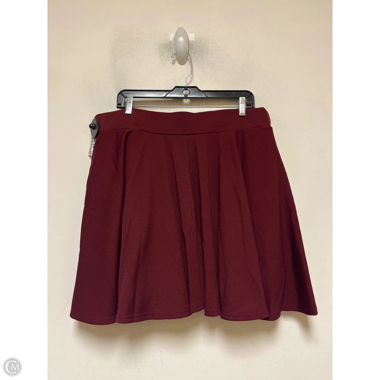 Skort By Clothes Mentor In Maroon, Size: 22