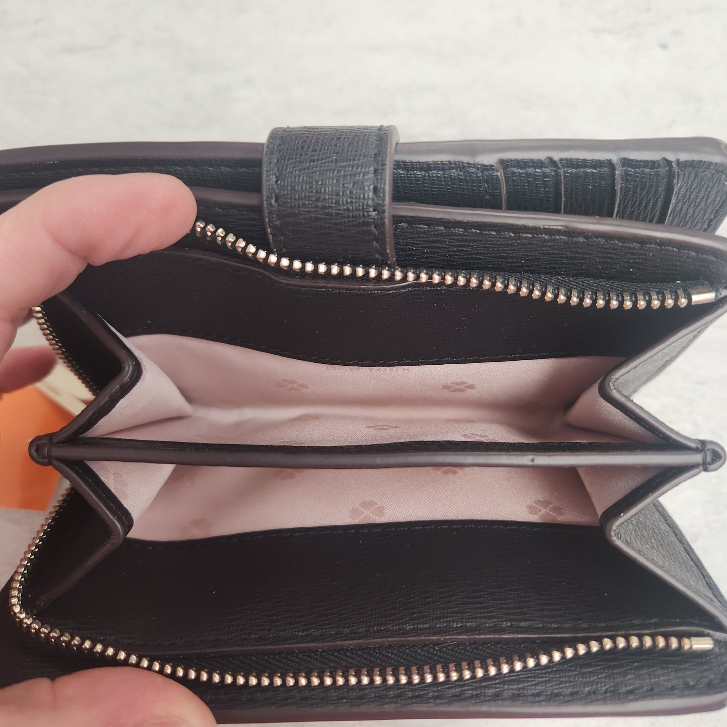 Wallet Designer By Kate Spade Size: Medium