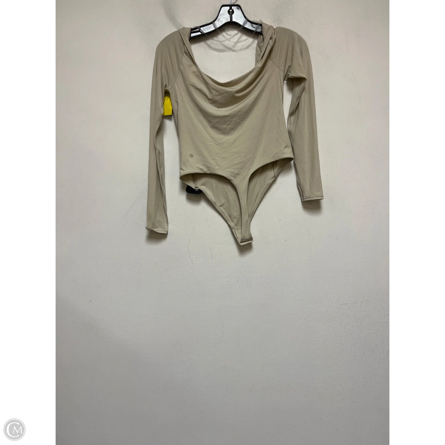 Athletic Top Long Sleeve Crewneck By Lululemon In Beige, Size: S