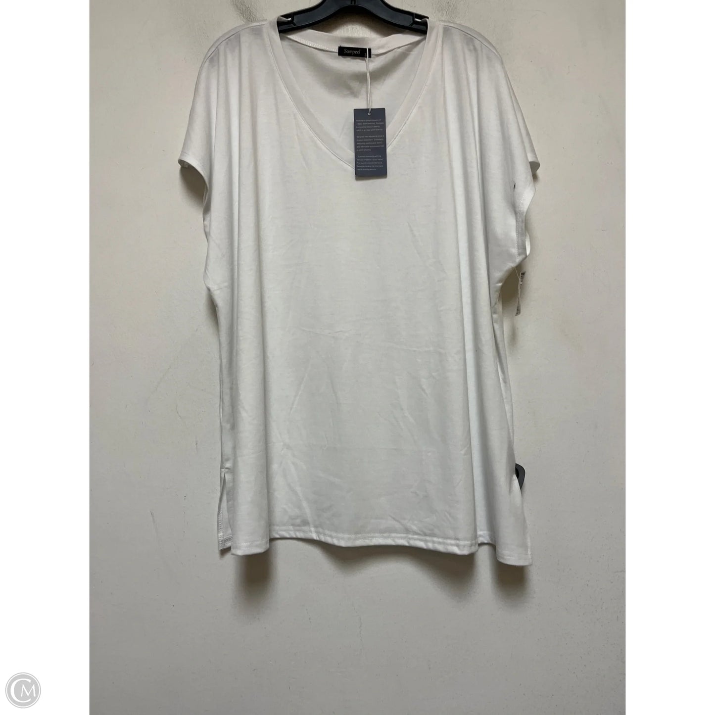 Top Short Sleeve By Clothes Mentor In White, Size: 3x