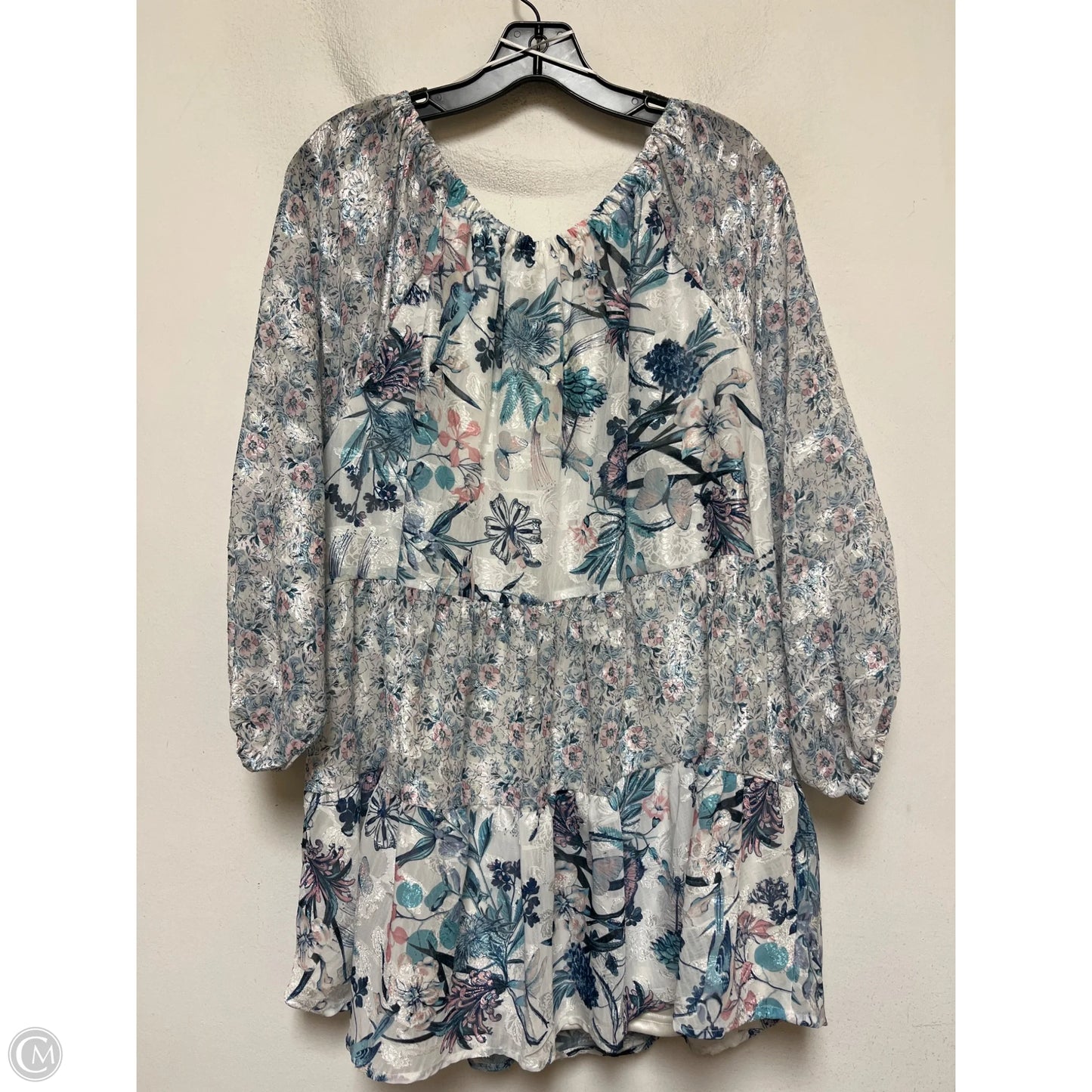 Top Short Sleeve By Cupio In Floral Print, Size: 1x