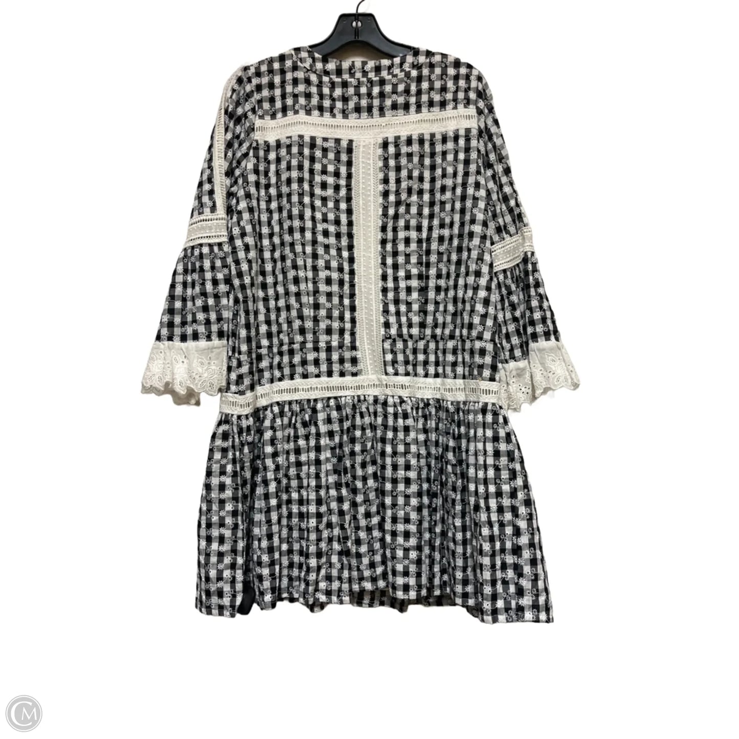 Dress Casual Short By Allison In Checkered Pattern, Size: L