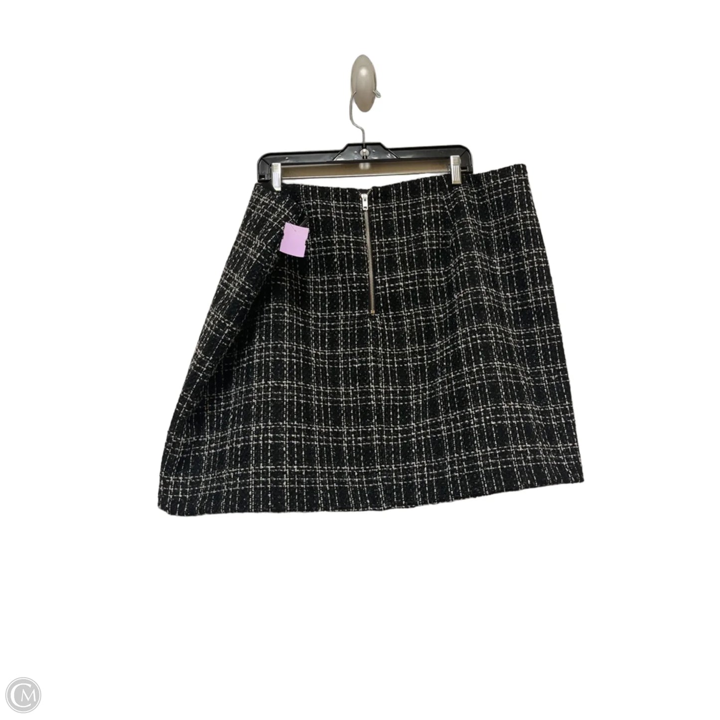 Skirt Mini & Short By Clothes Mentor In Black & White, Size: 22