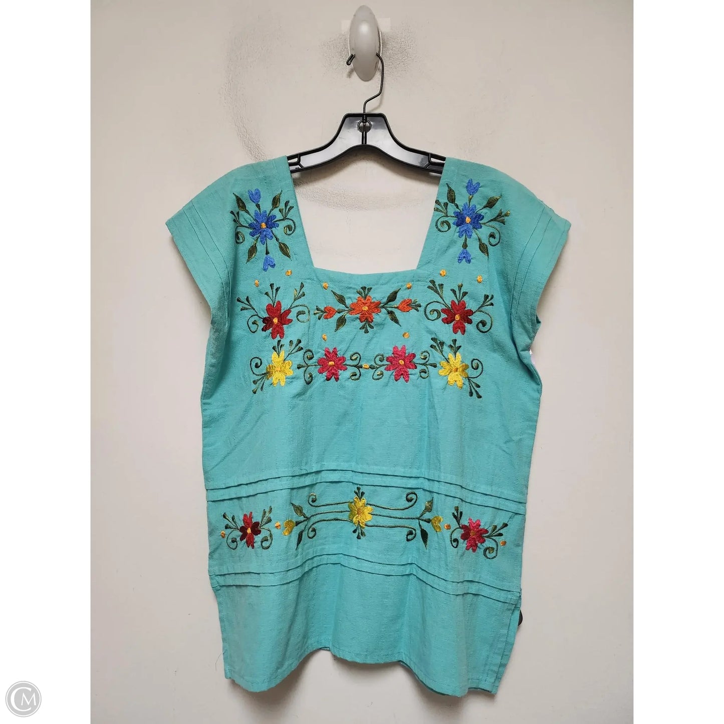 Top Sleeveless By Clothes Mentor In Aqua, Size: M