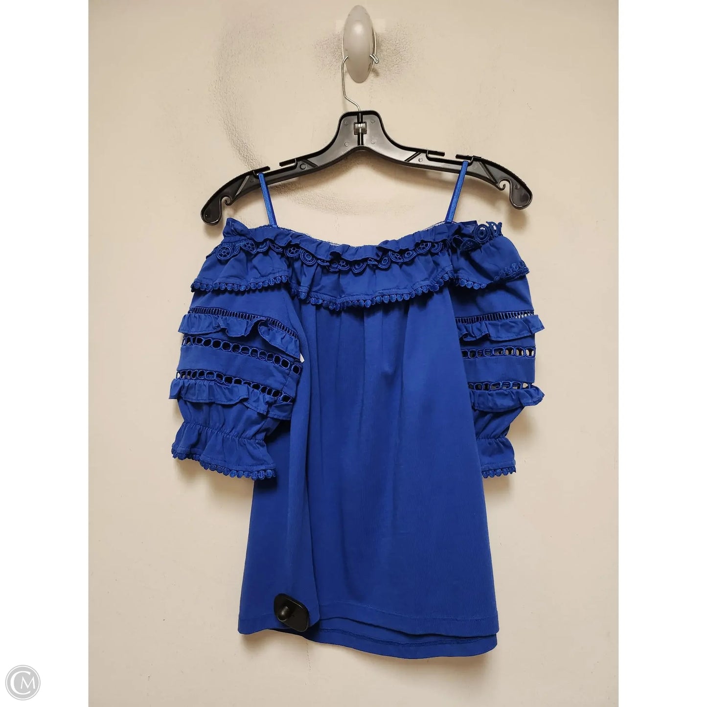 Top Short Sleeve Designer By Lilly Pulitzer In Blue, Size: Xs