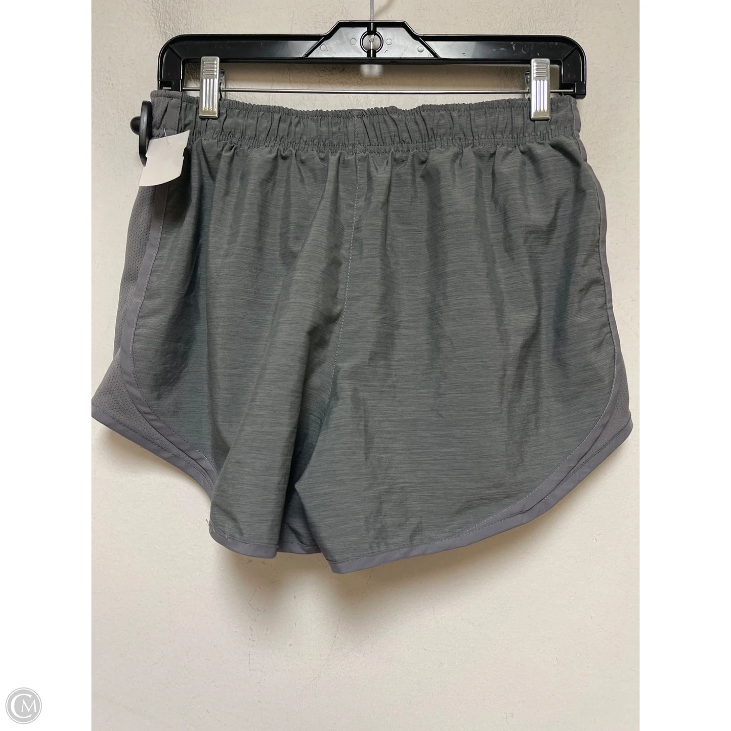 Athletic Shorts By Nike In Grey, Size: M