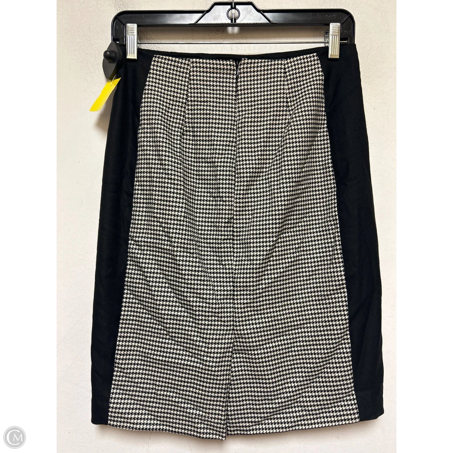 Skirt Midi By White House Black Market In Black & White, Size: 2