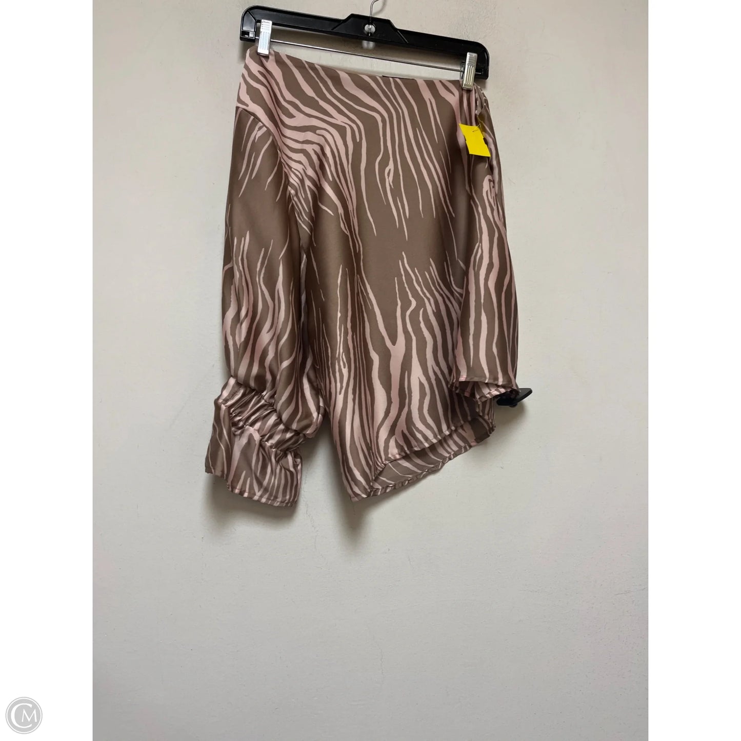 Top Long Sleeve By Vici In Animal Print, Size: S