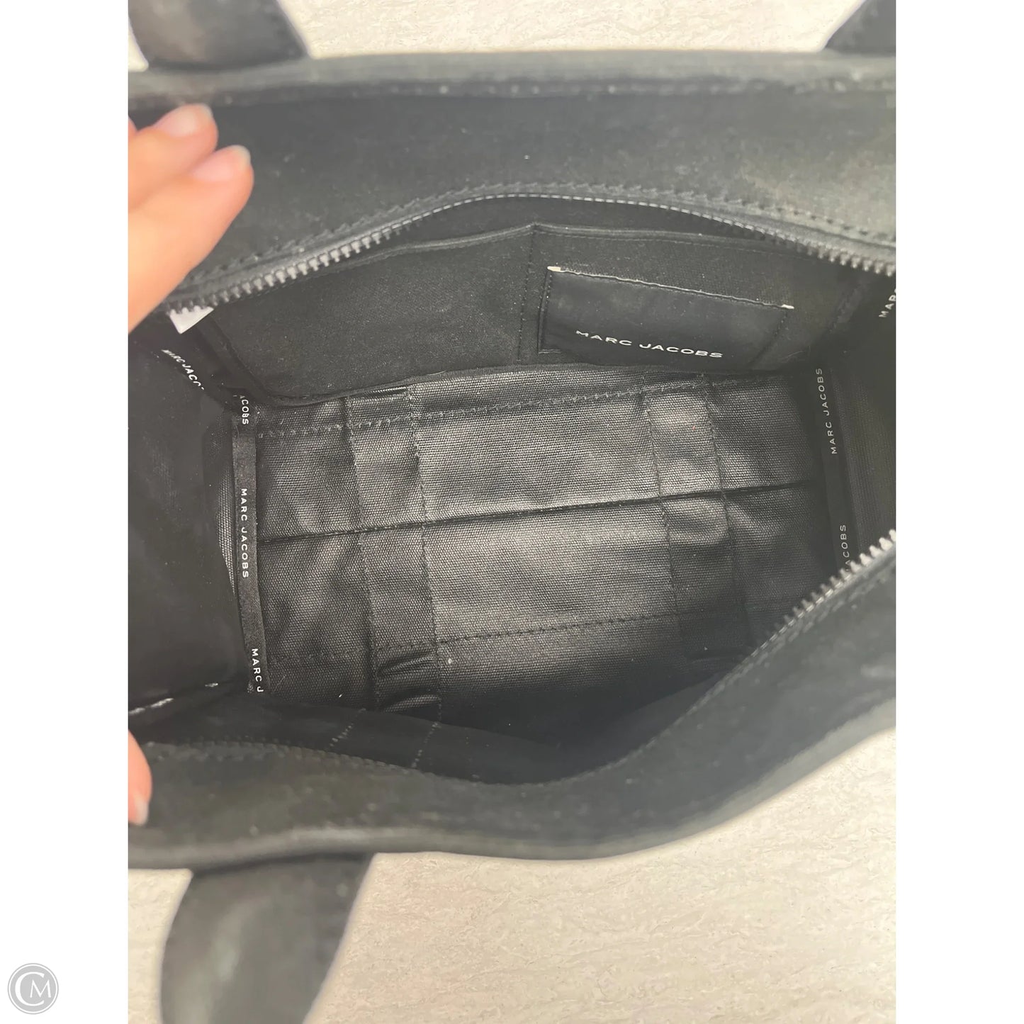 Crossbody Luxury Designer By Marc Jacobs, Size: Large