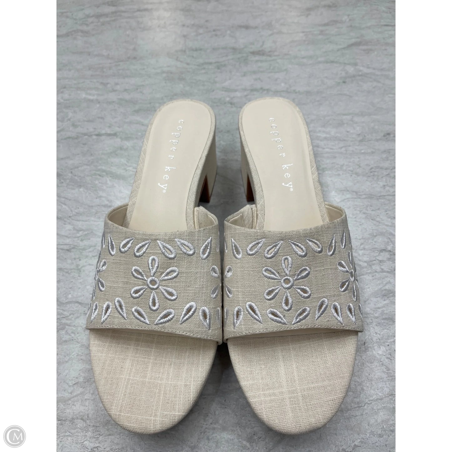Sandals Heels Block By Copper Key In Cream, Size: 11
