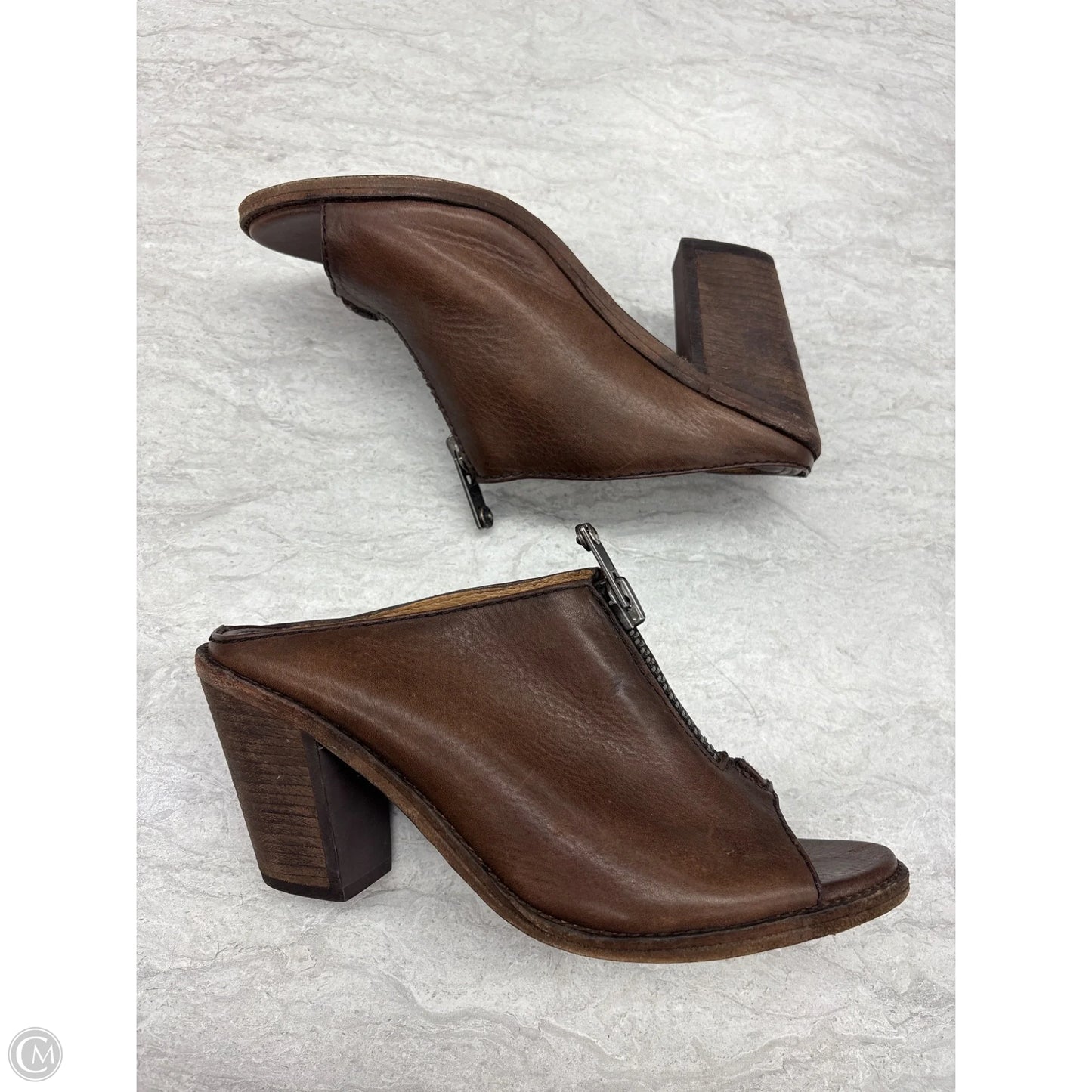 Sandals Designer By Frye In Brown, Size: 7.5