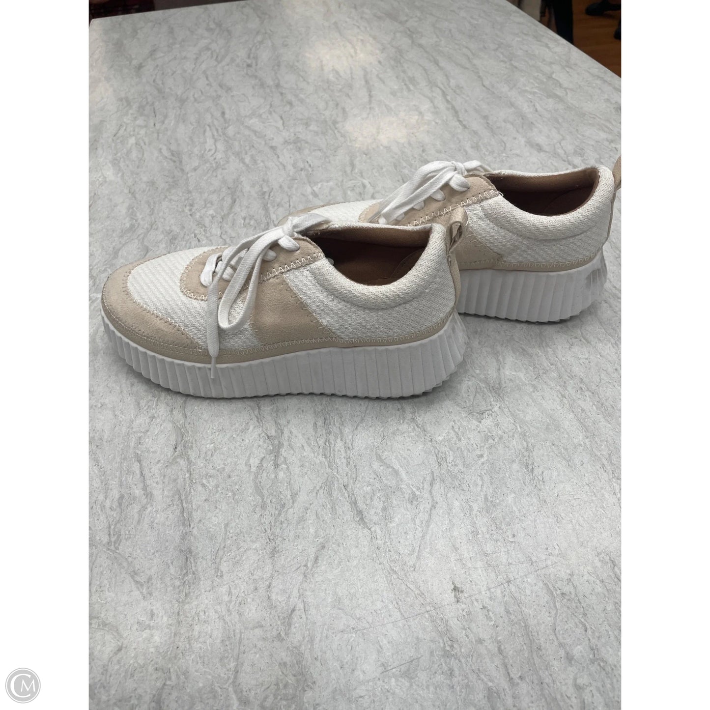 Shoes Sneakers By Zodiac In Cream & Tan, Size: 7