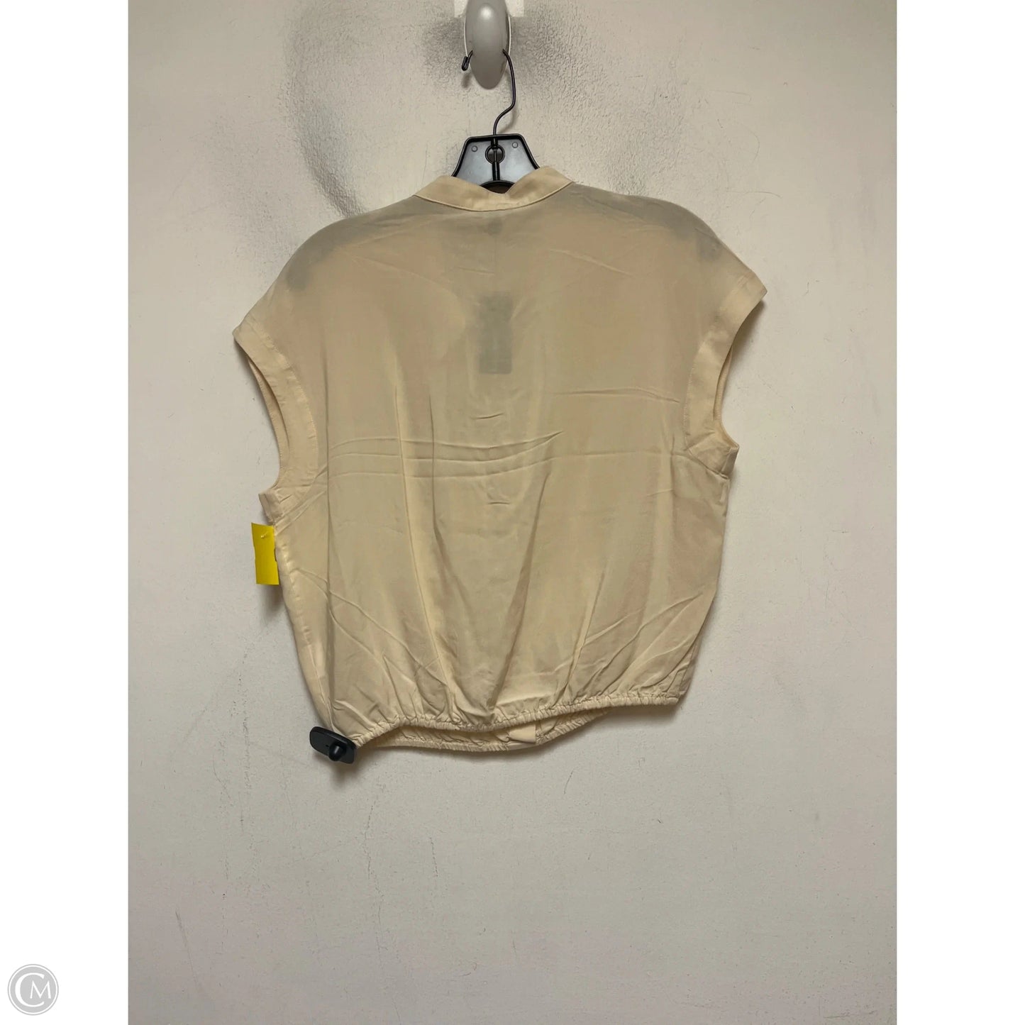 Top Sleeveless By Express In Cream, Size: Xs