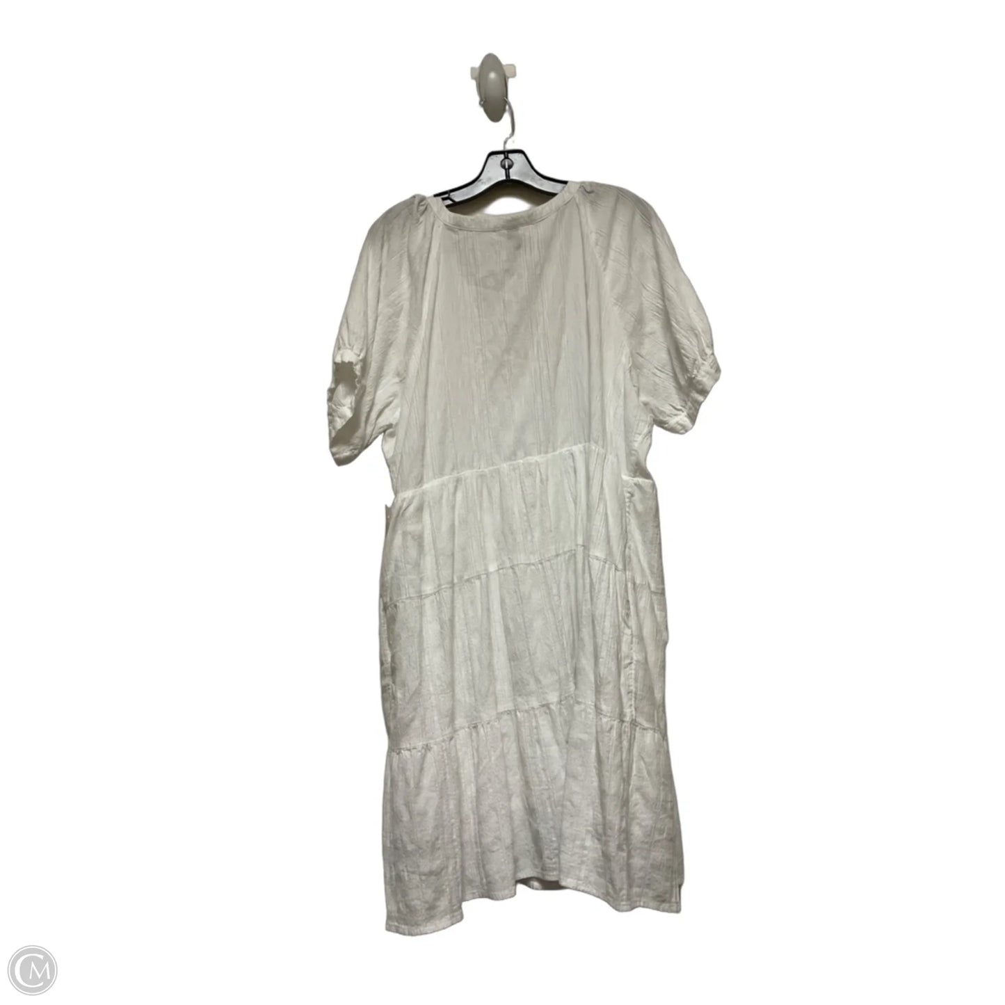 Dress Casual Short By Universal Thread In White, Size: Xxl