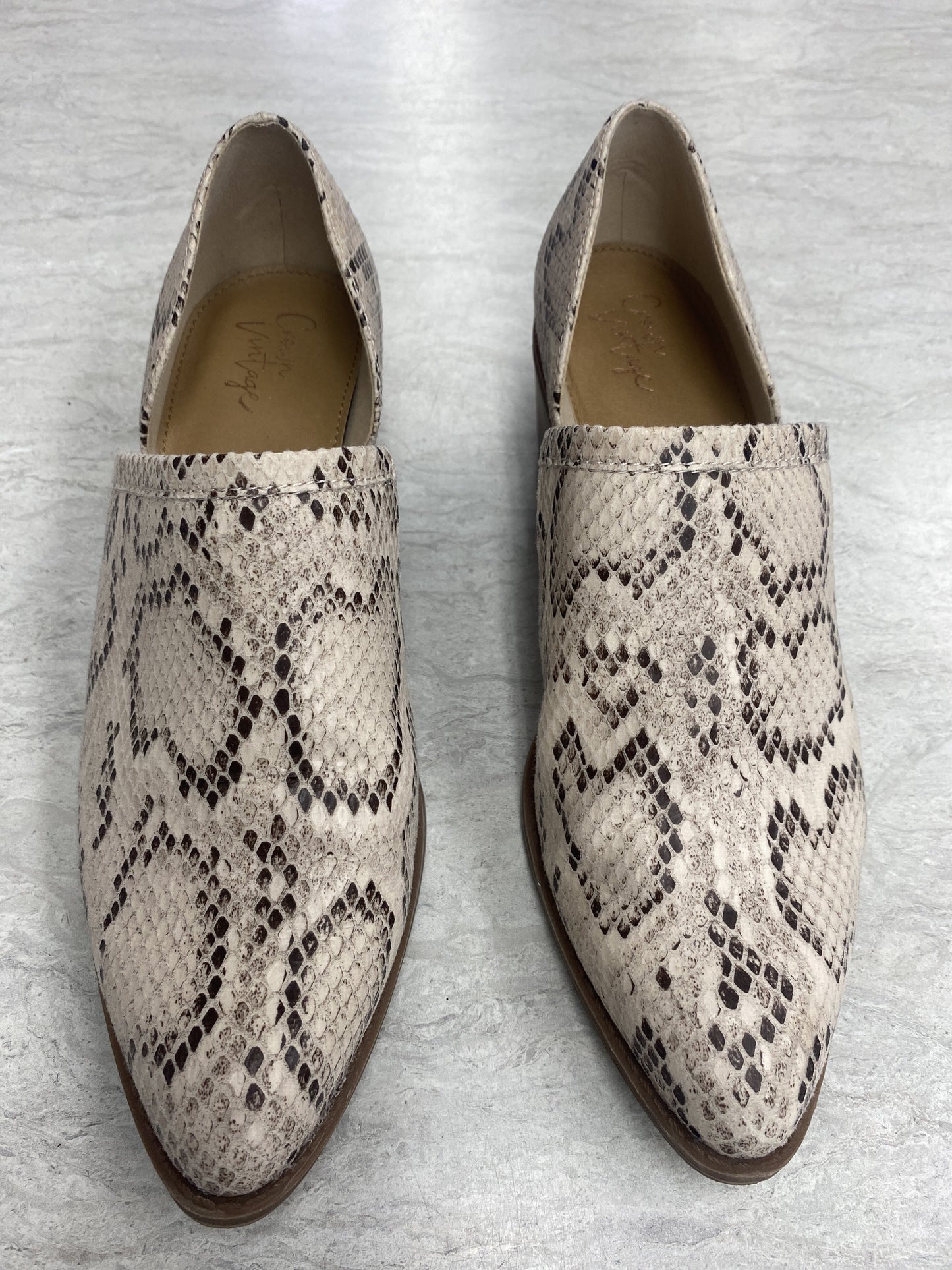 Boots Ankle Heels By Crown Vintage Size: 8