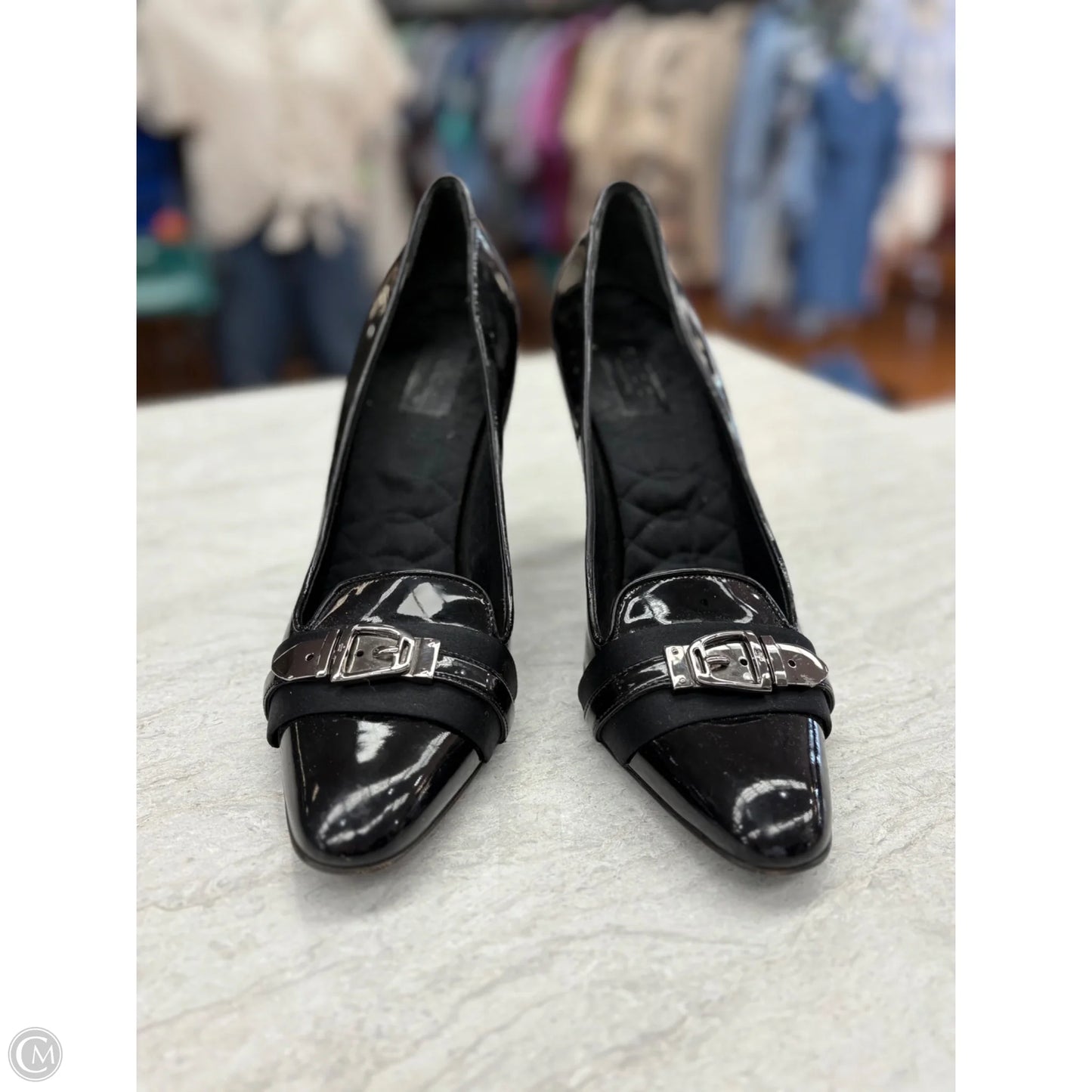 Shoes Luxury Designer By Gucci In Black, Size: 9.5
