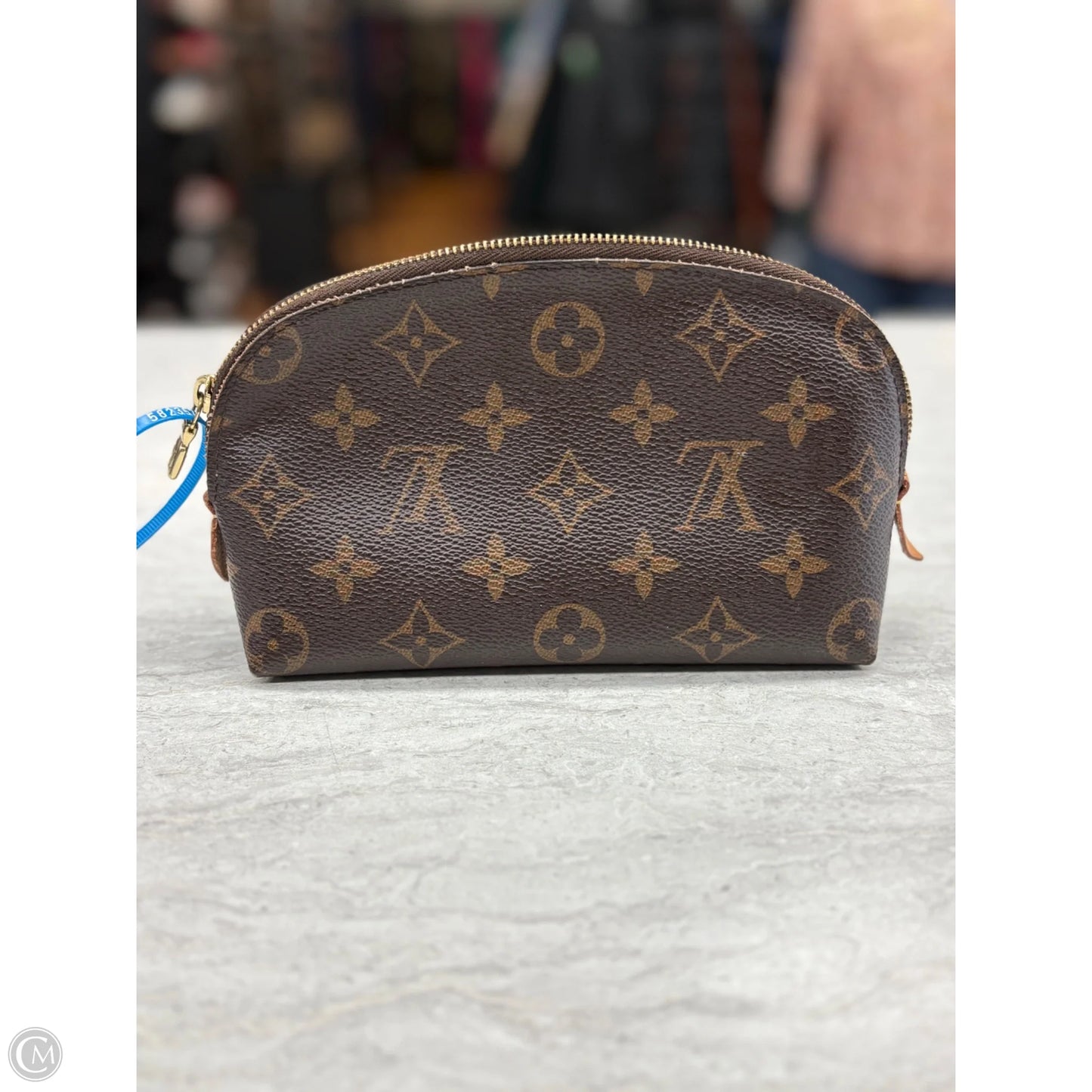 Makeup Bag Luxury Designer By Louis Vuitton, Size: Small