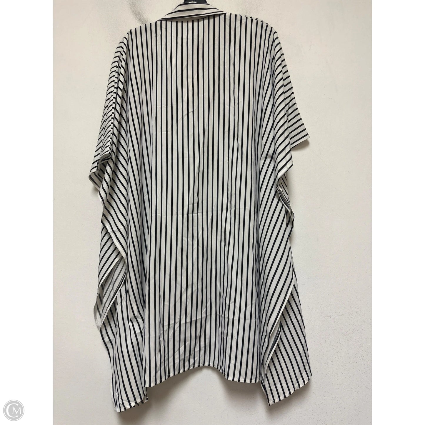 Swimwear Cover-up By Clothes Mentor In Striped Pattern, Size: L