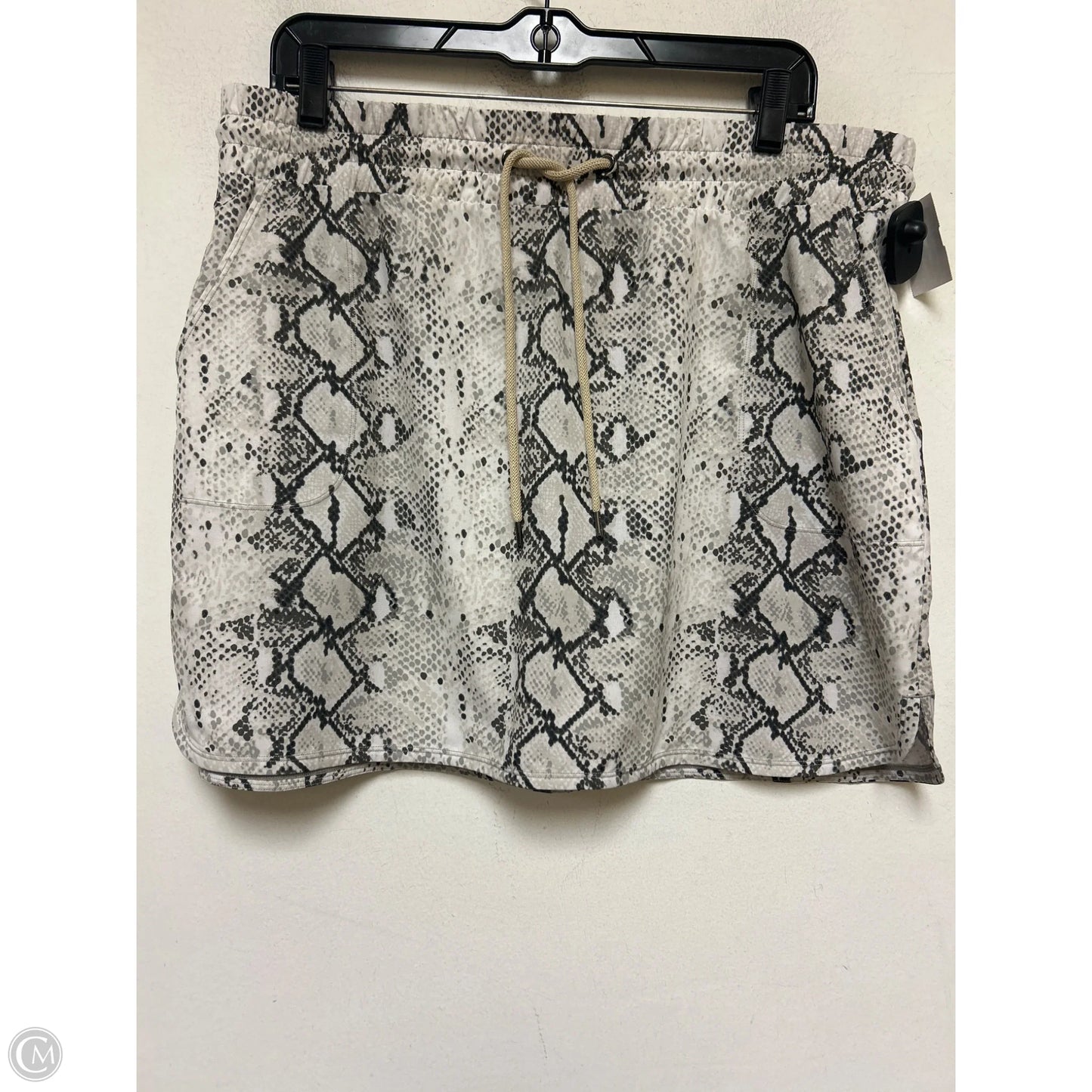 Athletic Skirt By Ideology In Snakeskin Print, Size: L